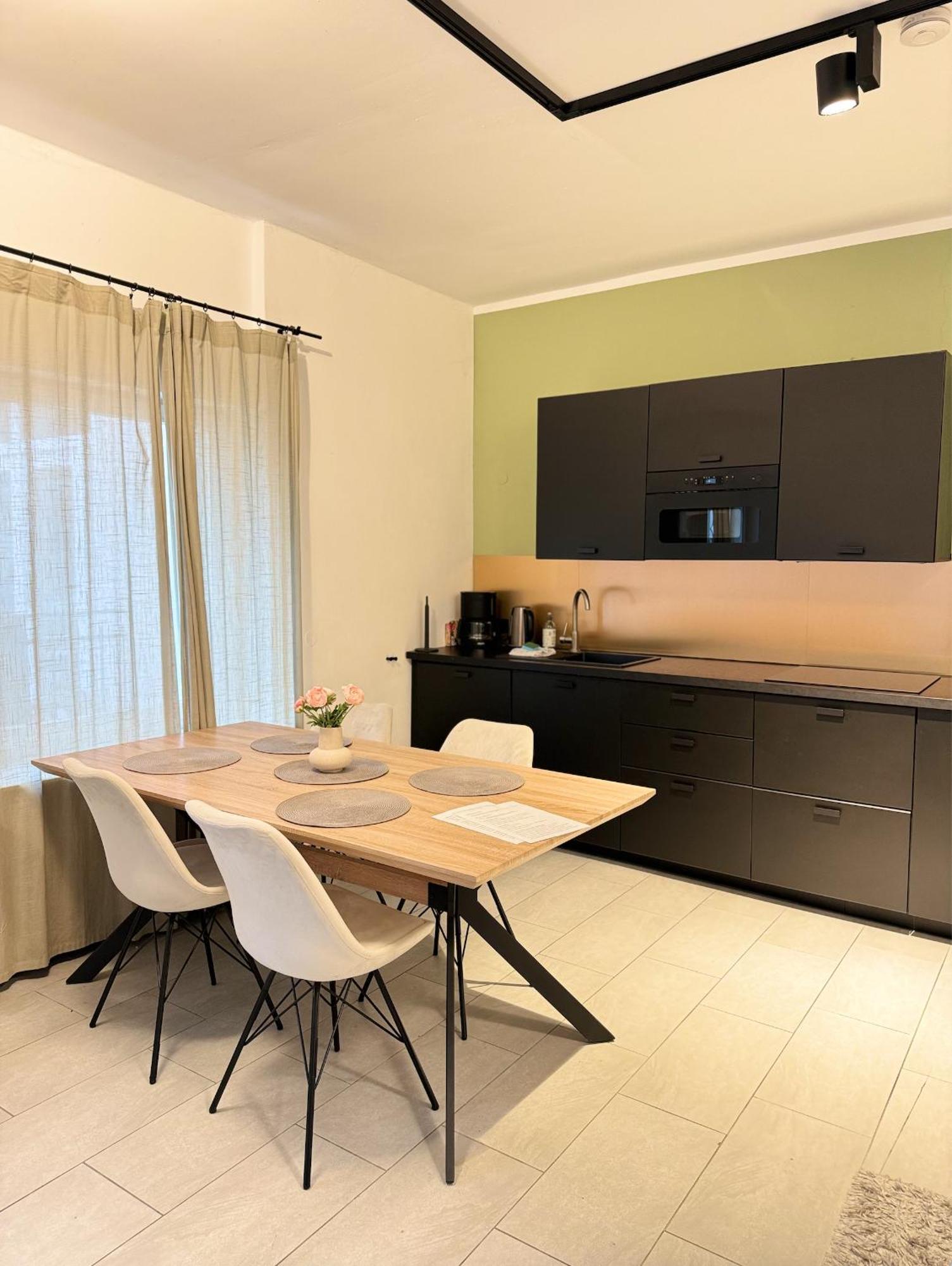 Apartment Moderne In Ruhiger Umgebung Nahe Messe Berlin