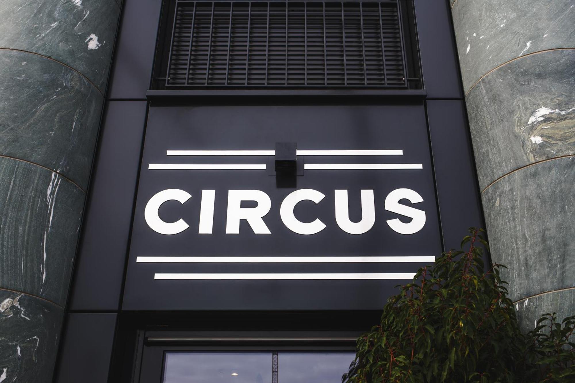 Aparthotel The Circus Living