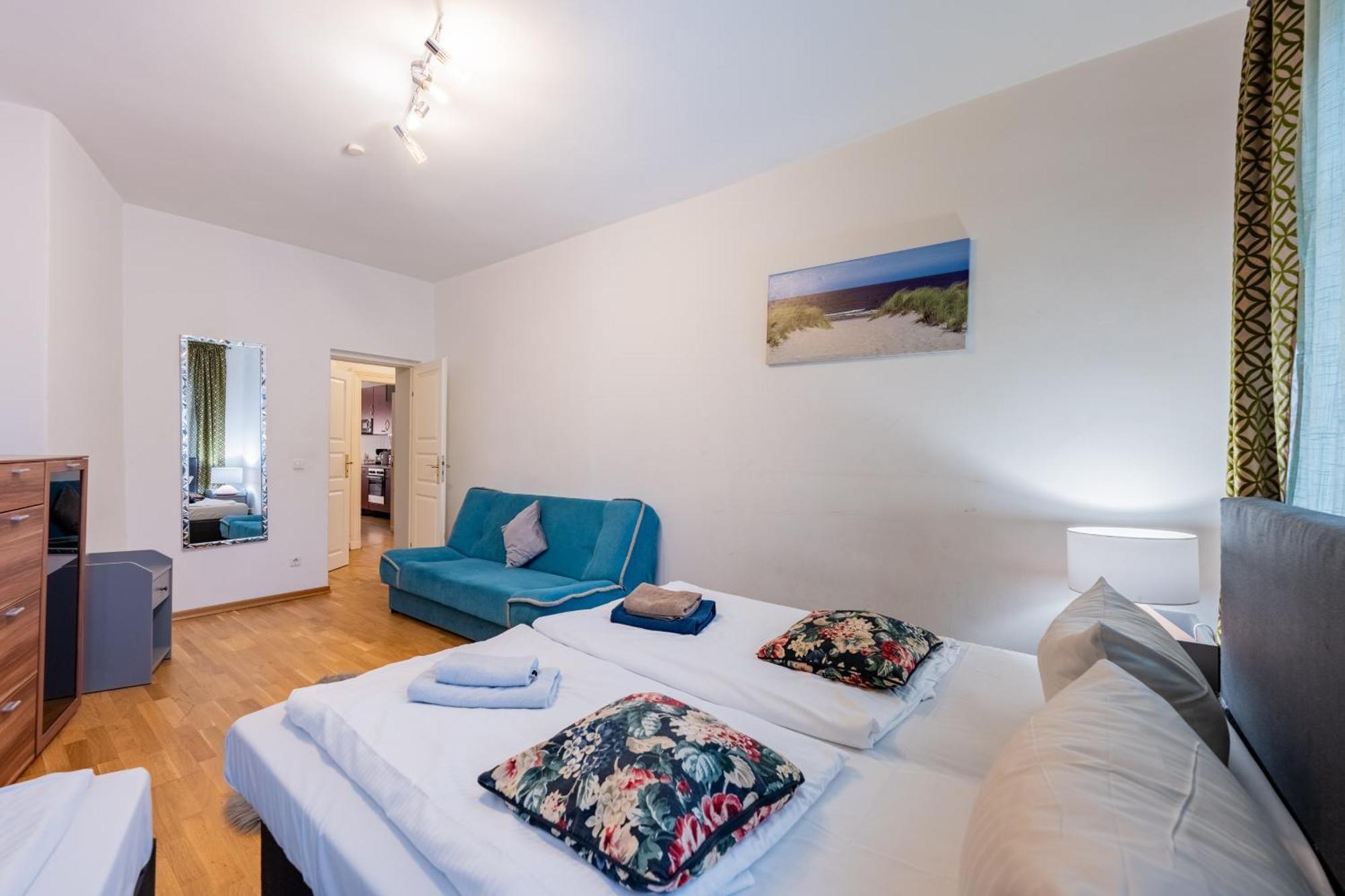 Grand Mitte Rosenthaler Platz Apartment *