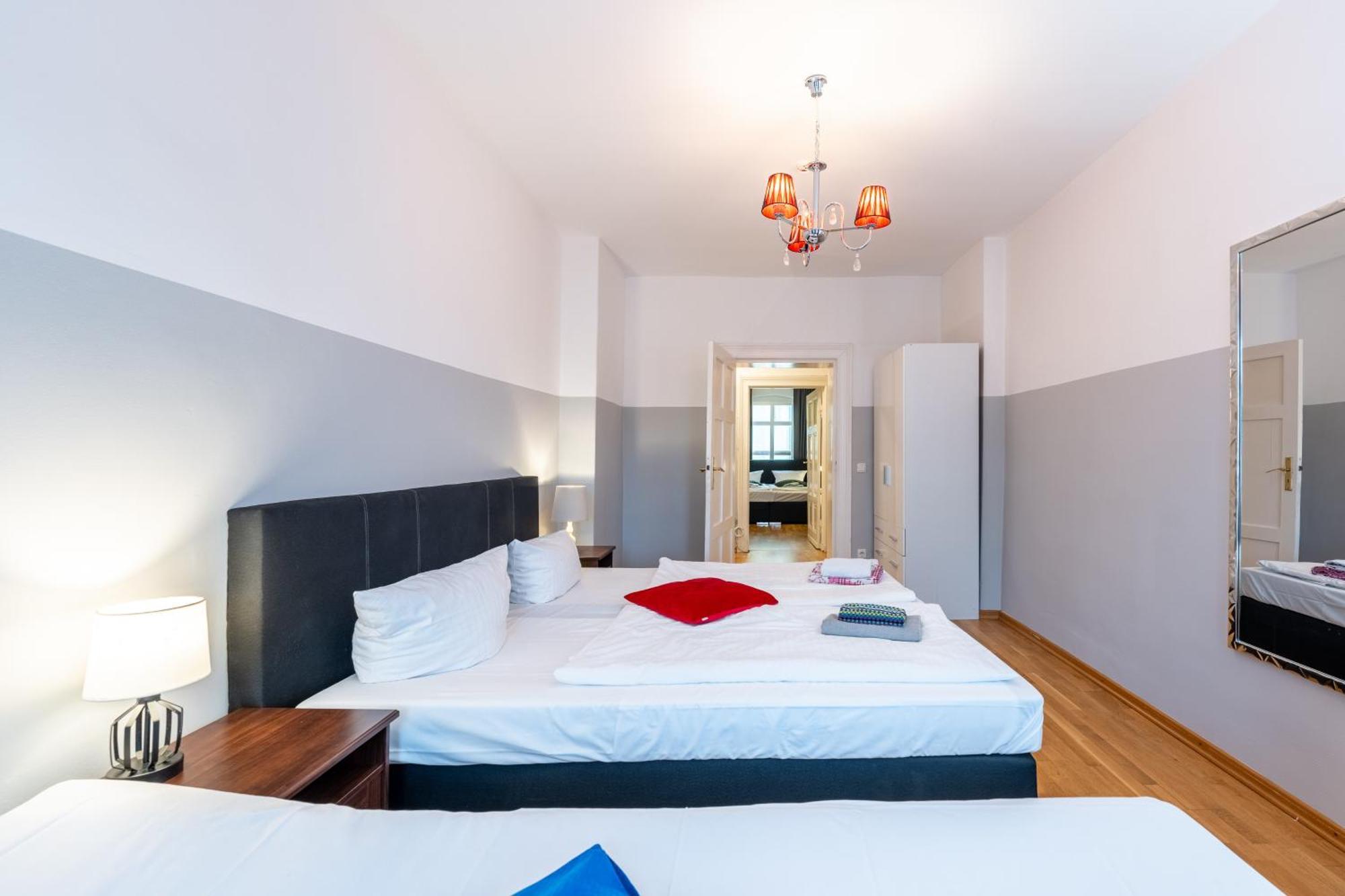 Grand Mitte Rosenthaler Platz * Berlin