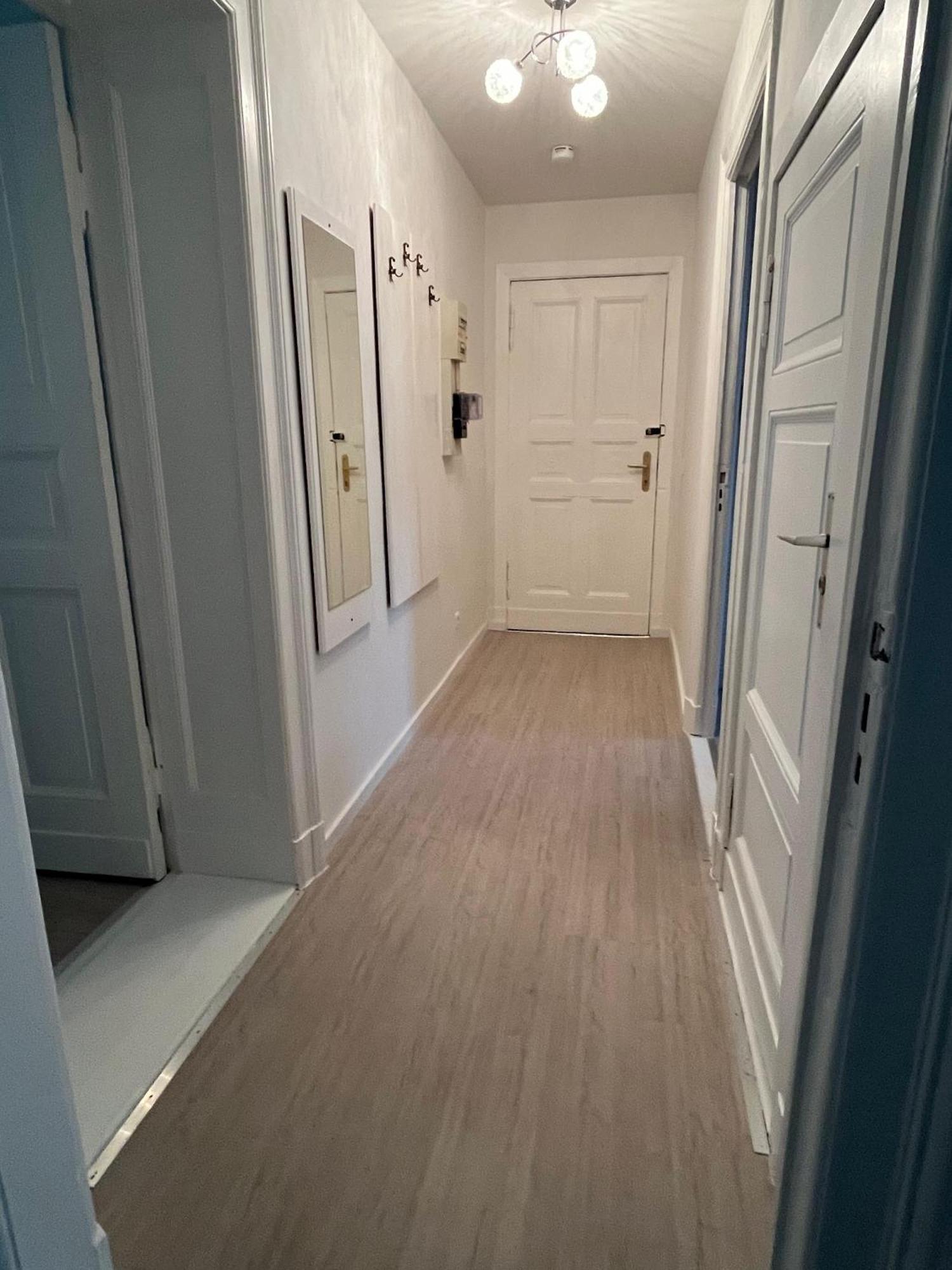 Atze4 Monteurzimmer Fuer 6 Personen Berlim