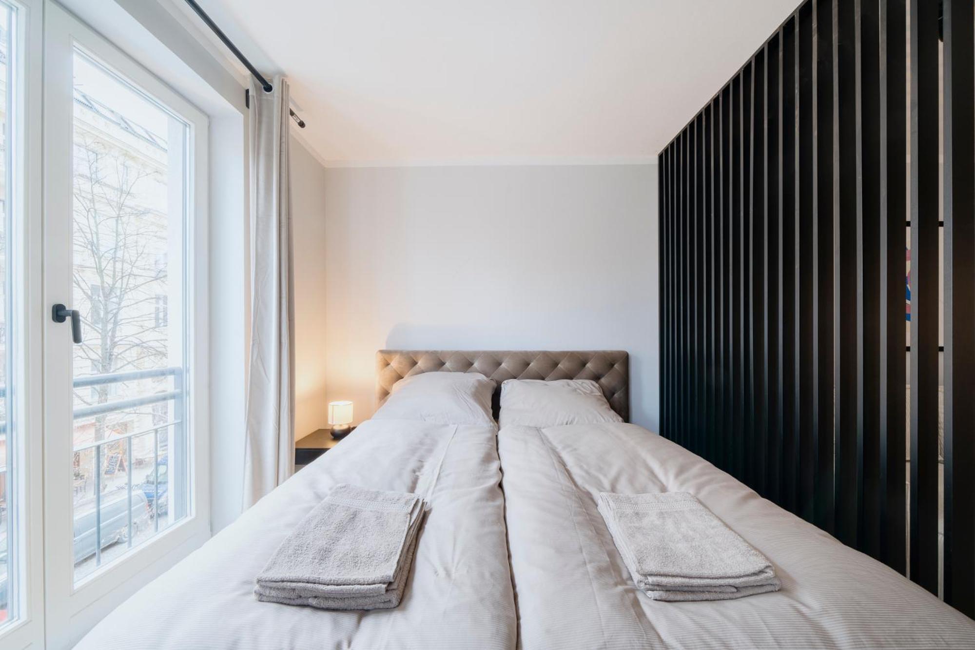 Apartment Luxurious 105m2 Penthouse In Prime Location 4 Bedroms & Balcony Berlin