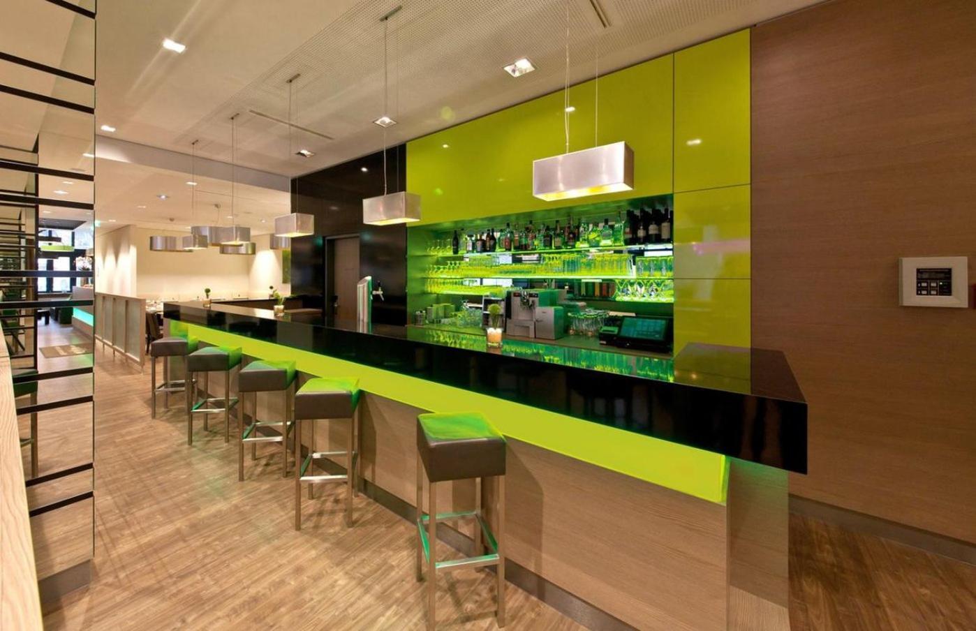 Garner - Charlottenburg, An Ihg