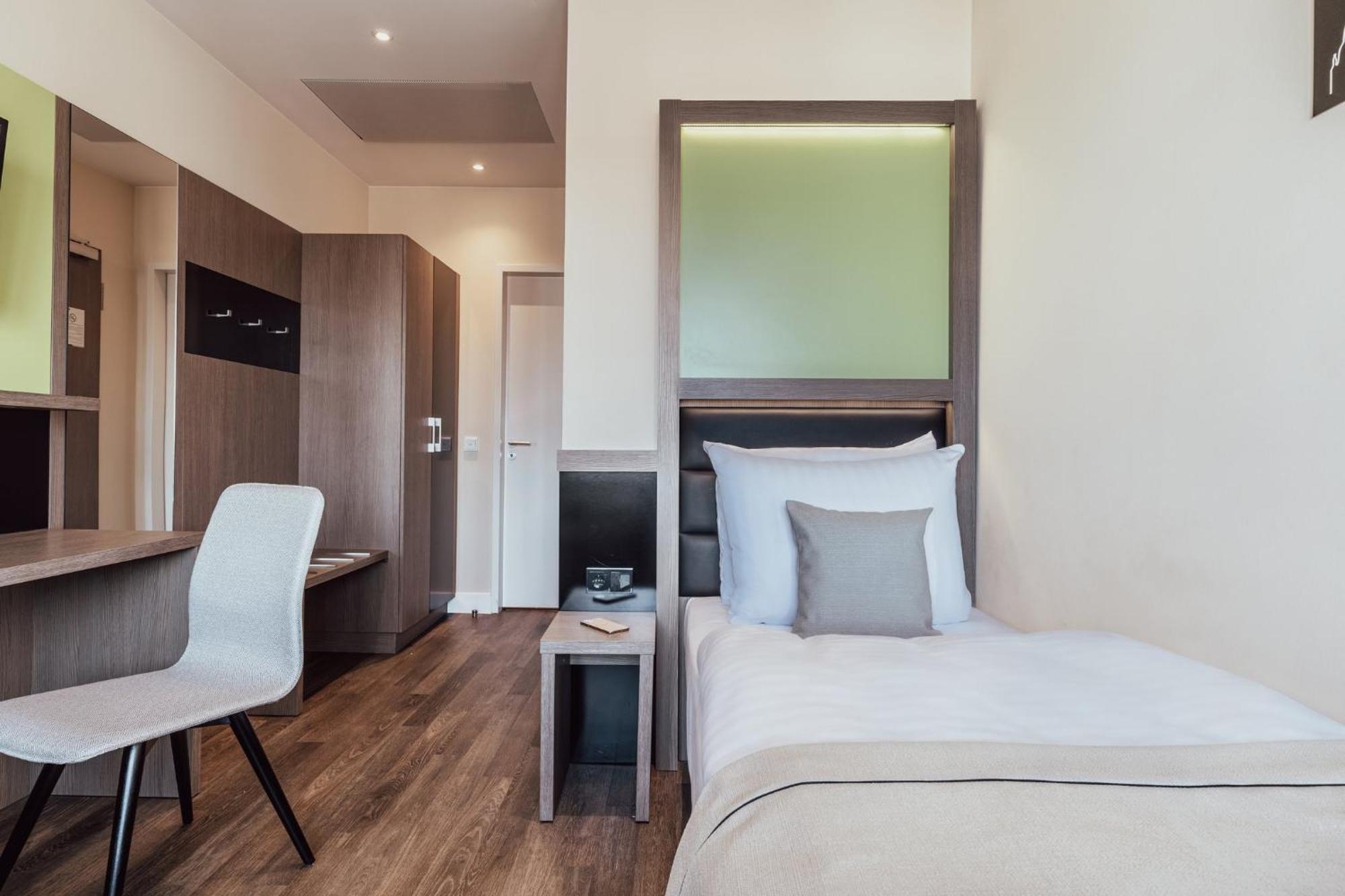 Garner - Charlottenburg, An Ihg Hotel 3*