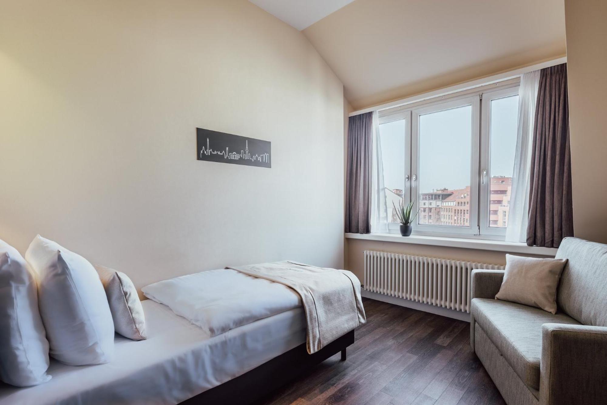 Garner - Charlottenburg, An Ihg Berlim