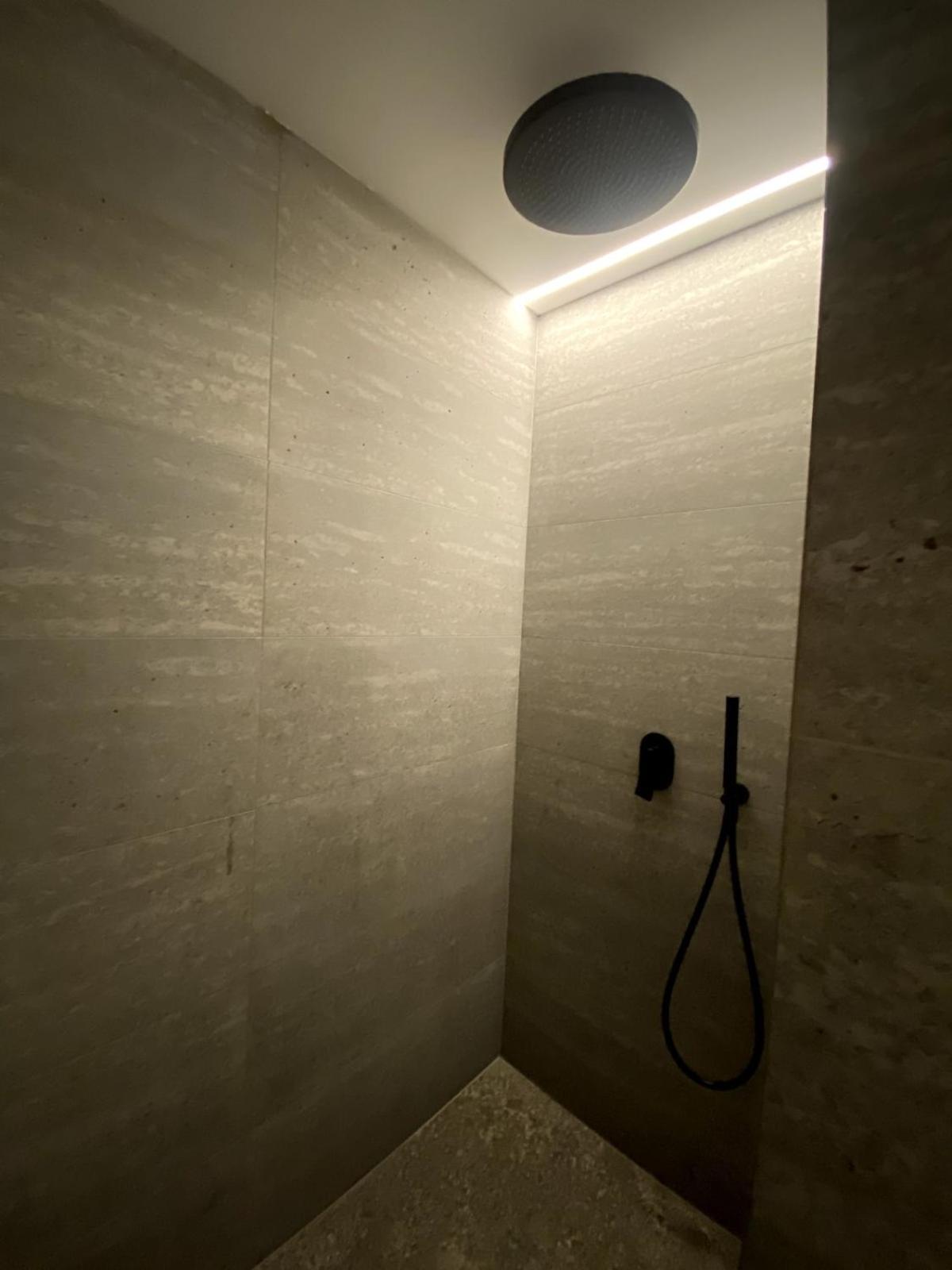 Luxury Penthouse Near Ku-damm Berlin