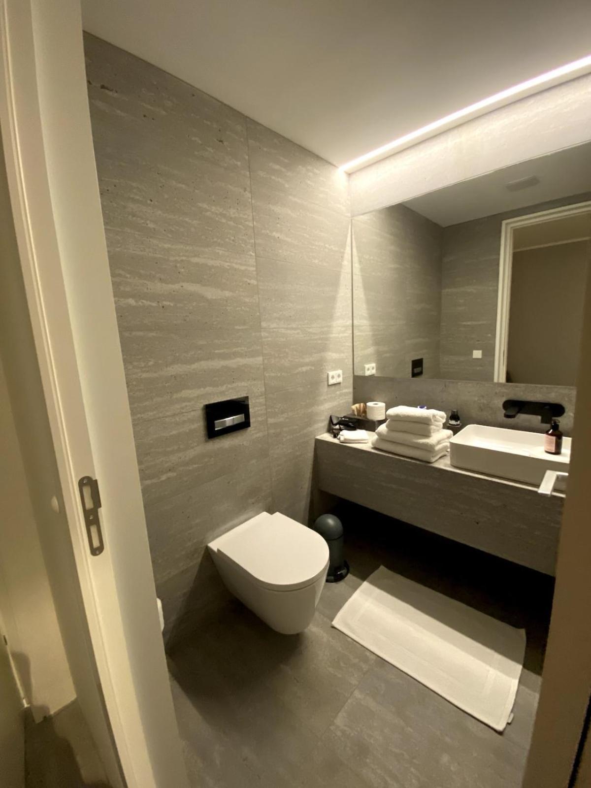 Luxury Penthouse Near Ku-damm Berlin