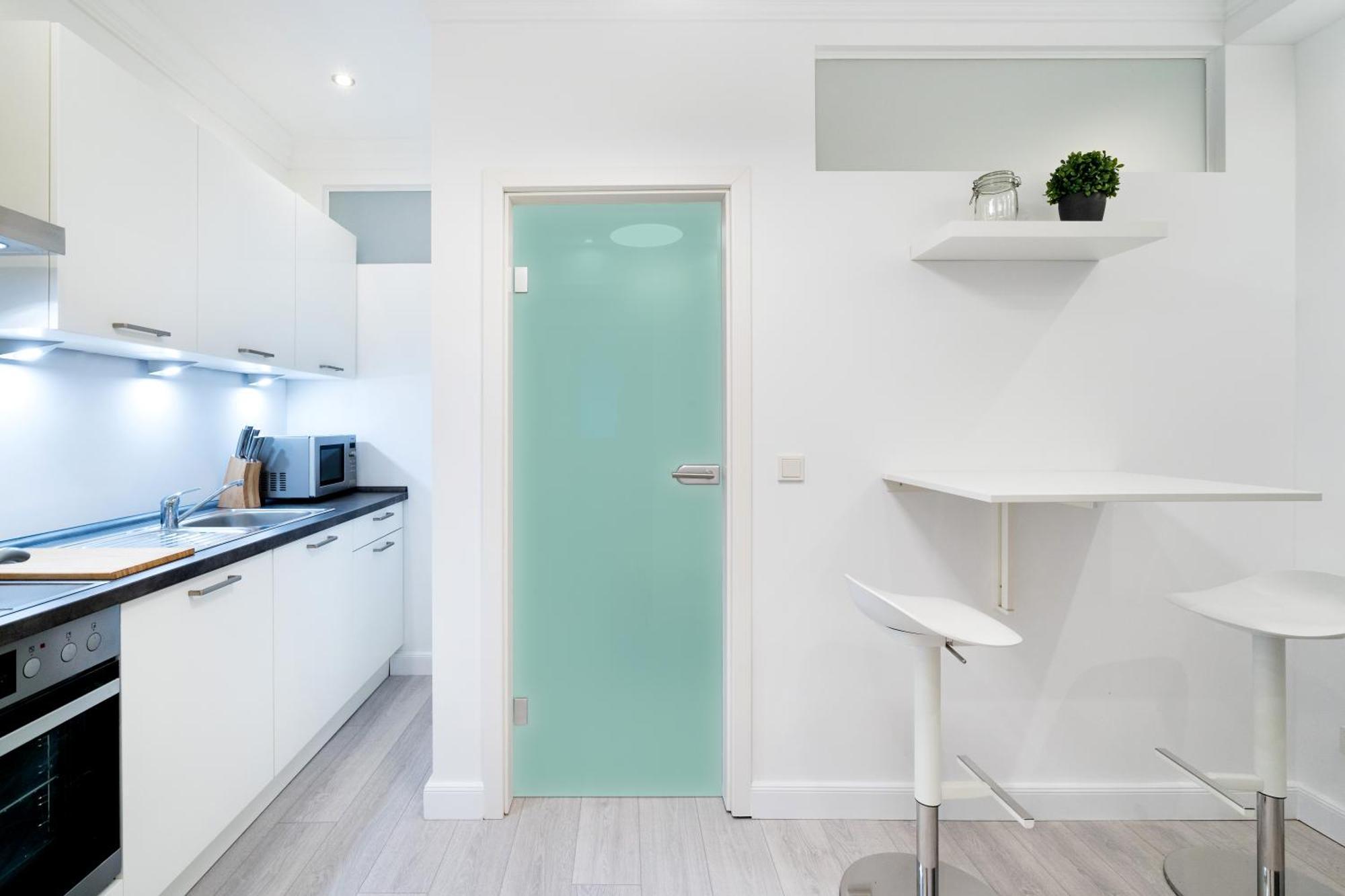 The Lachmann Vh, 2br One Living Up To 6 People Apartamento