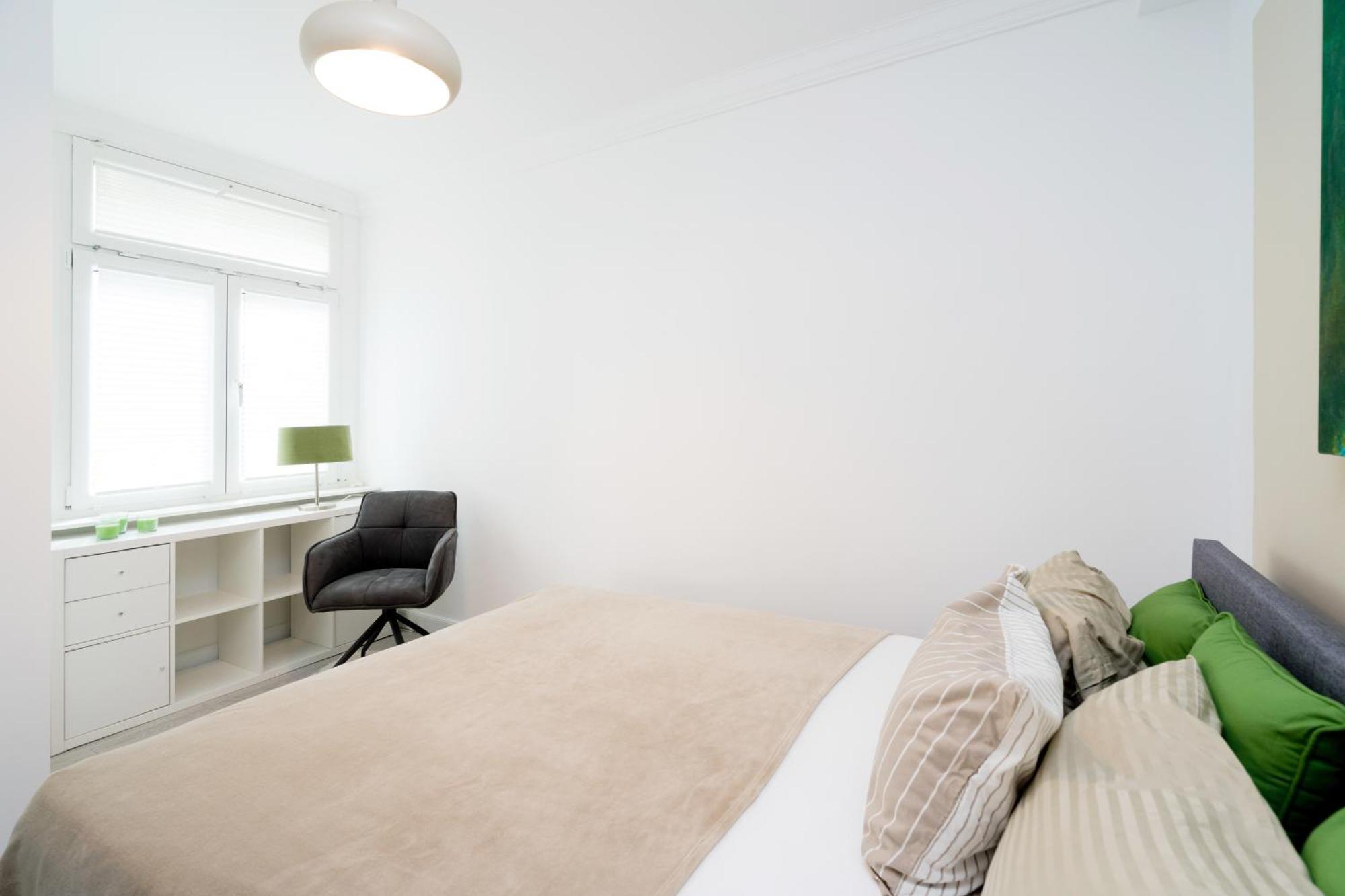 The Lachmann Vh, 2br One Living Up To 6 People * Berlin
