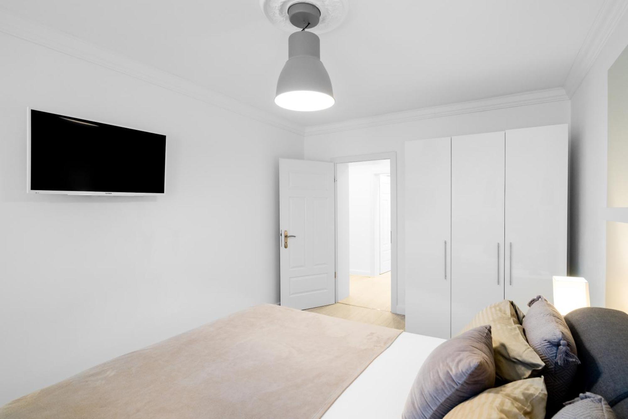 The Lachmann Vh, 2br One Living Up To 6 People Apartamento *