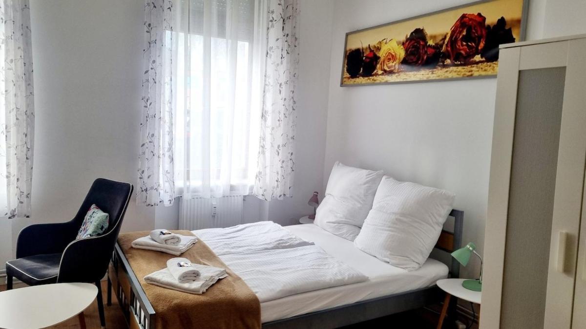 Apartment Fine For Couples Neukoelln Berlin