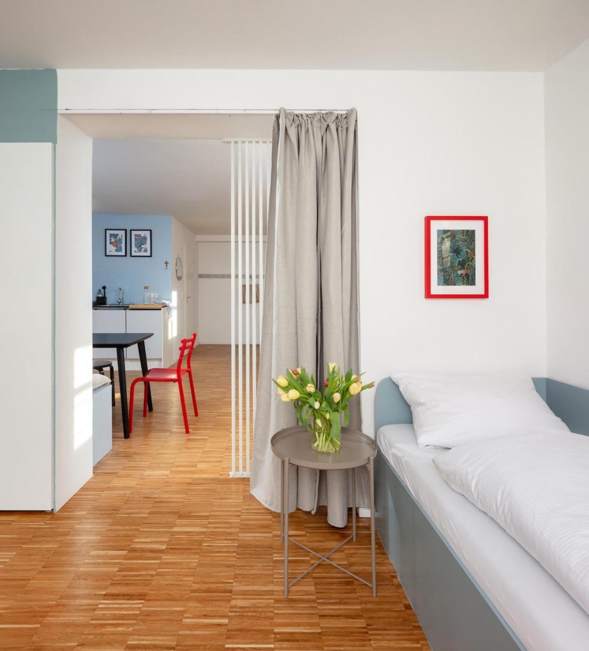 Family Friendly Apartment *