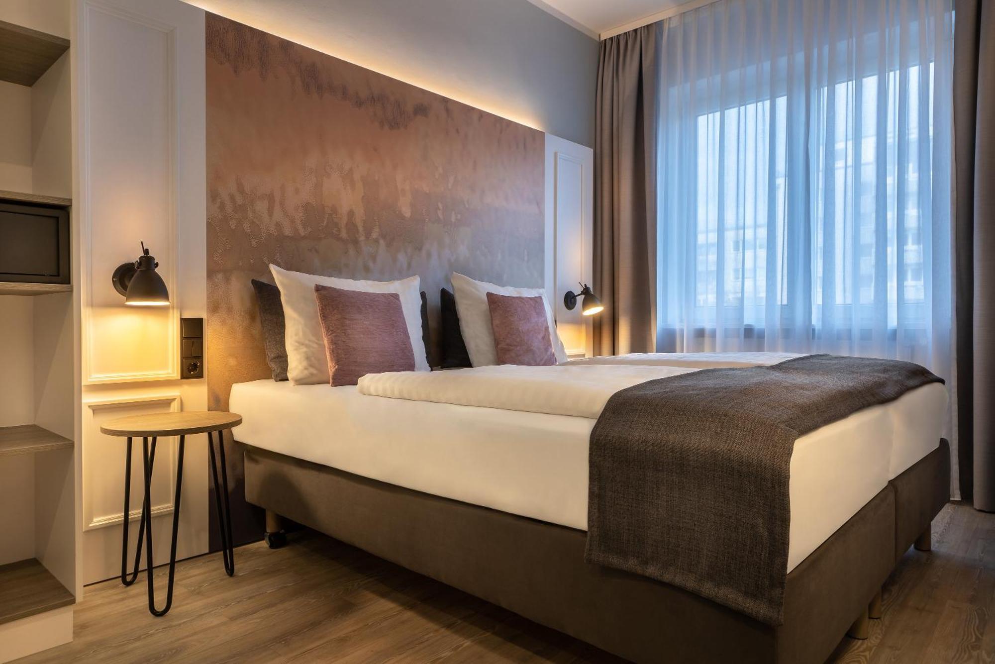 Garner - Wilmersdorf By Ihg 3* Berlin