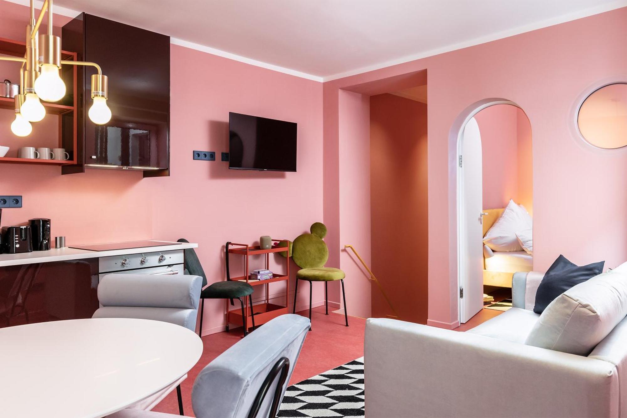Coolest In Berlin, Easy Check-in, Crazy Style, Close To Center #5 Apartment *