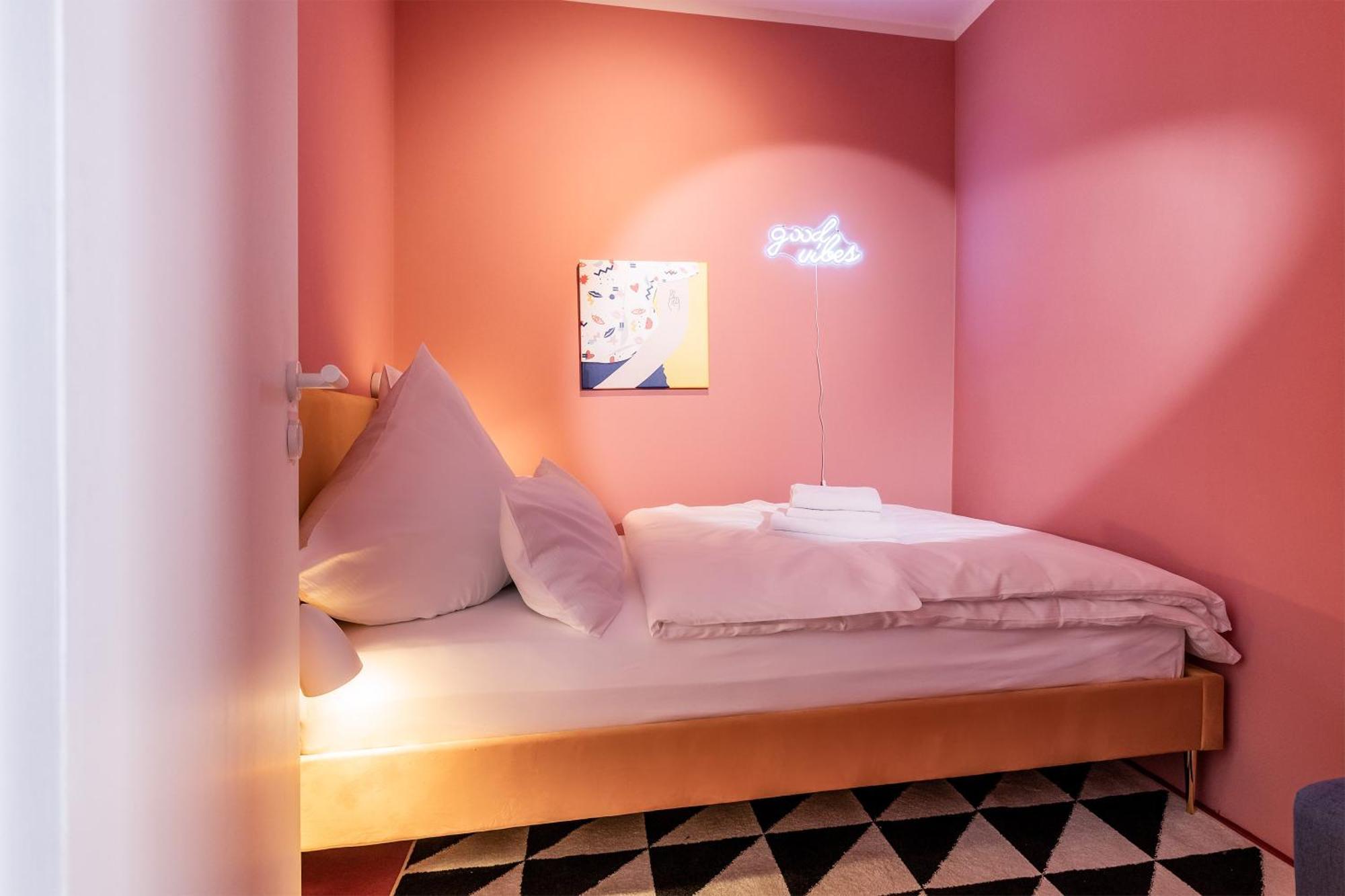 Coolest In Berlin, Easy Check-in, Crazy Style, Close To Center #5 Apartment Berlin