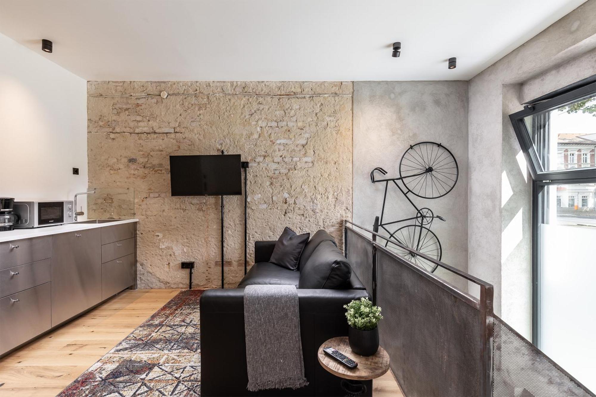 Coolest In Berlin, Easy Check-in, Industrial Style, Close To Center #3 Apartment *