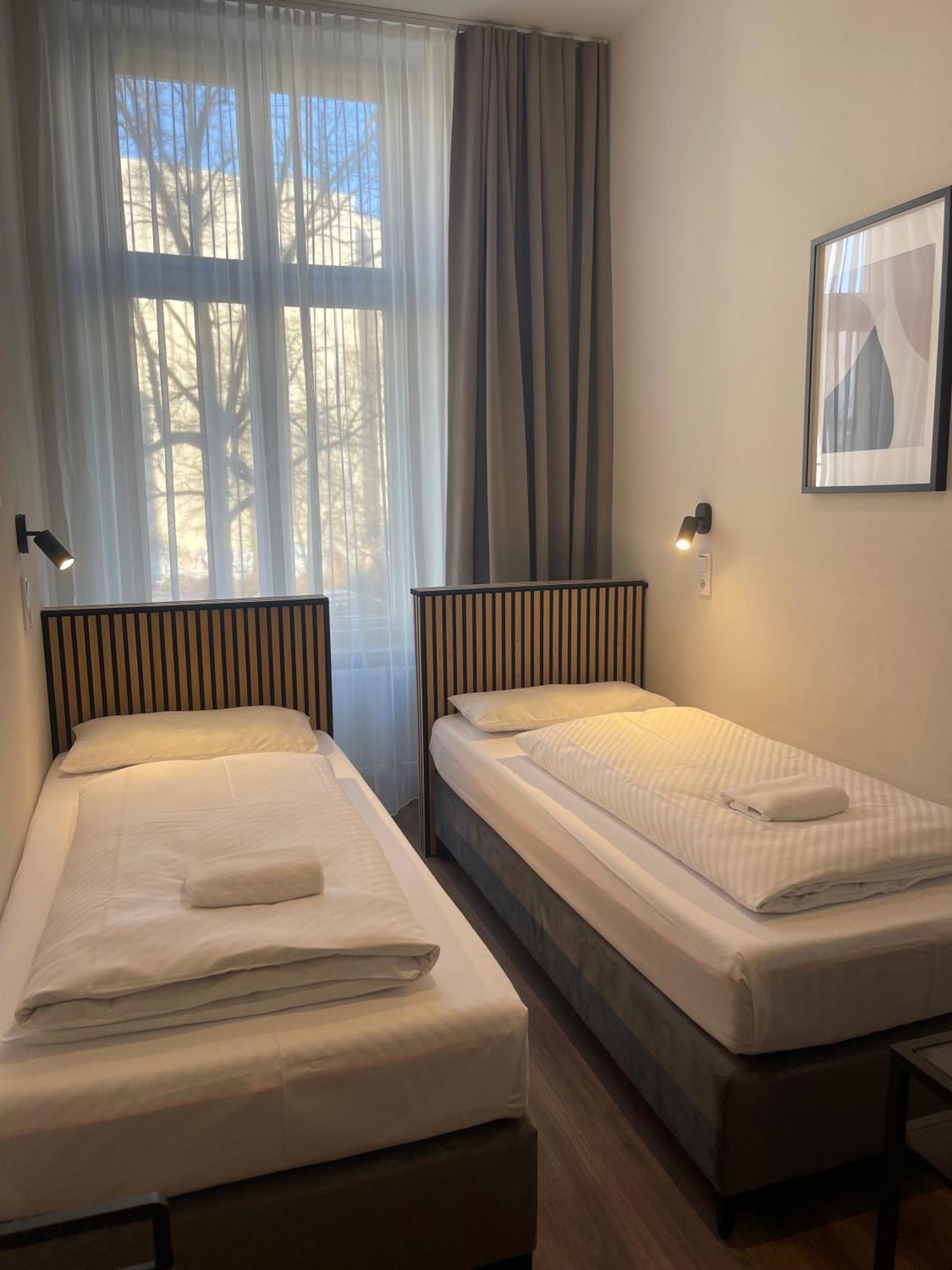 Blue - Minimalist Boutique 2* Berlin