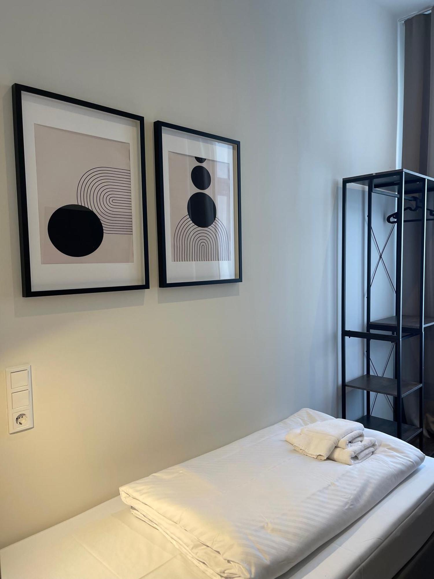Blue - Minimalist Boutique