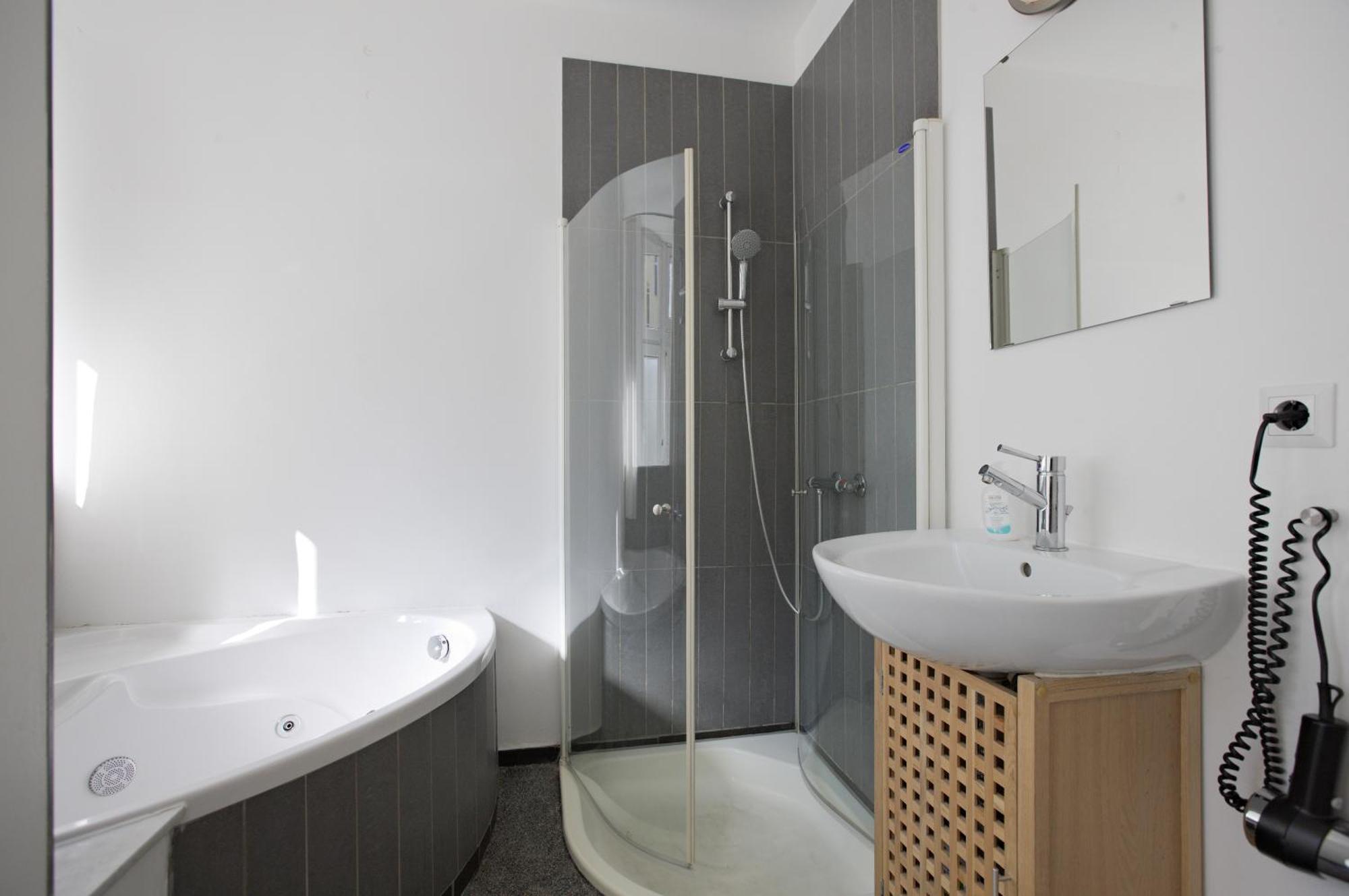 Elegante Altbauwohnung Apartamento *