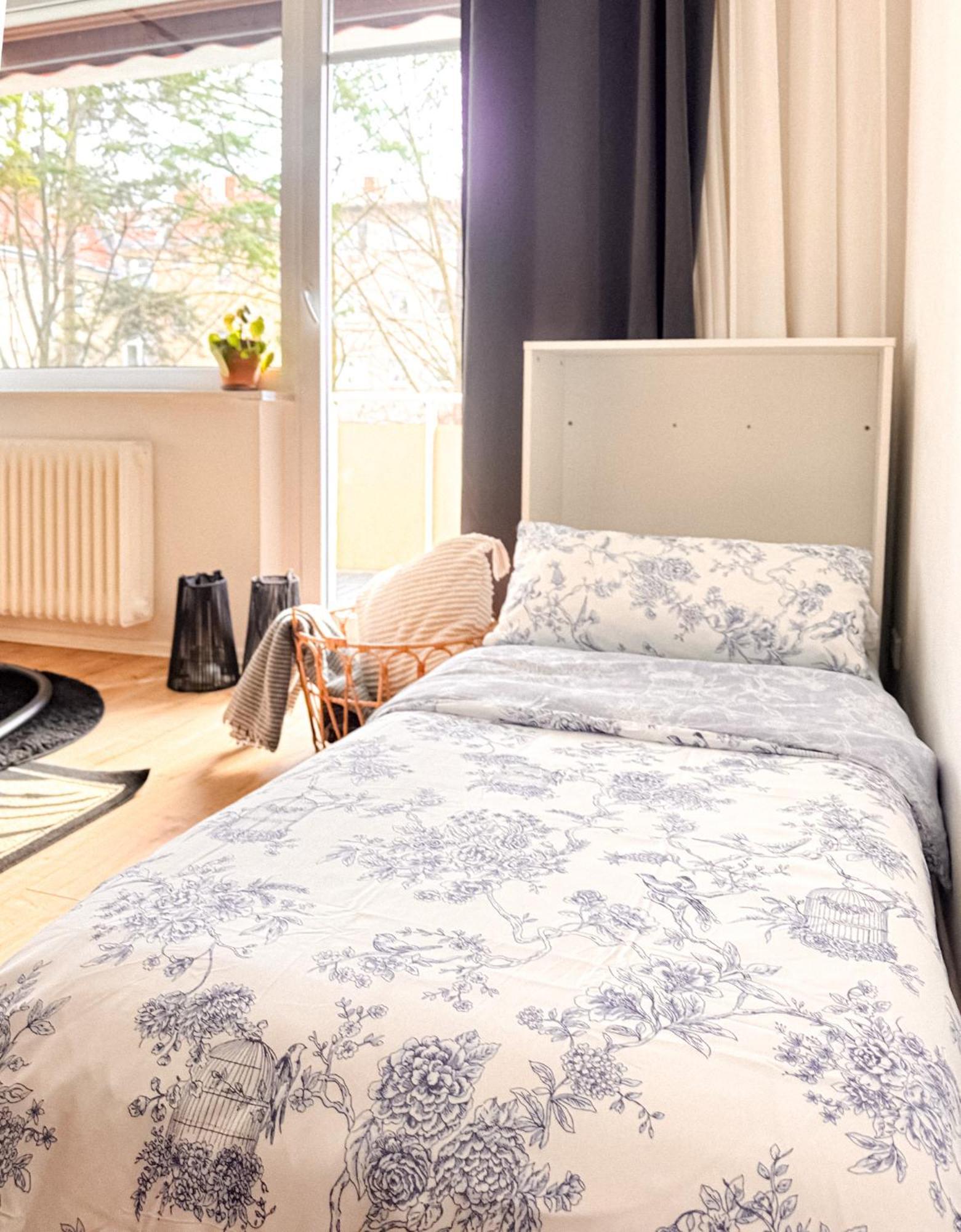 Apartment 01 Bedroom In Mitte-Up To 5 People-Private Free Parking Berlin