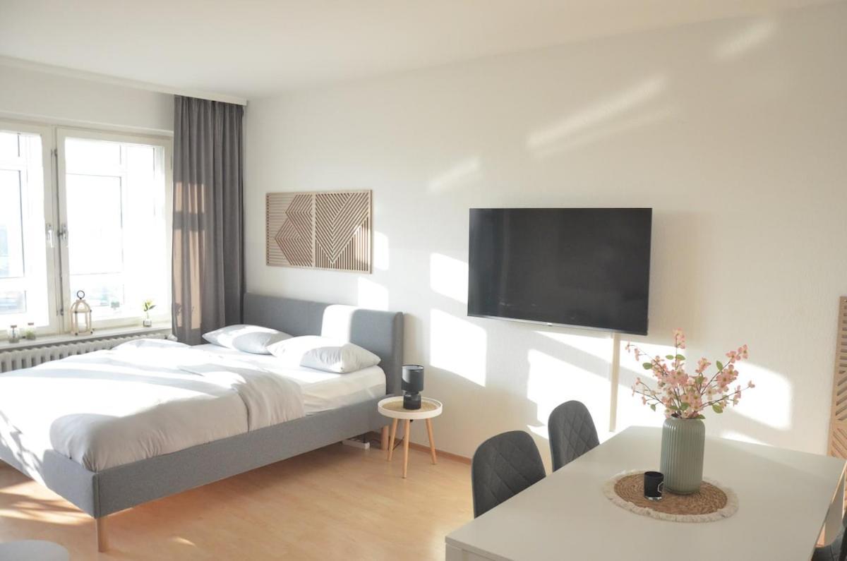 Skyline Loft Im Neukoellner Kiez - 90Qm