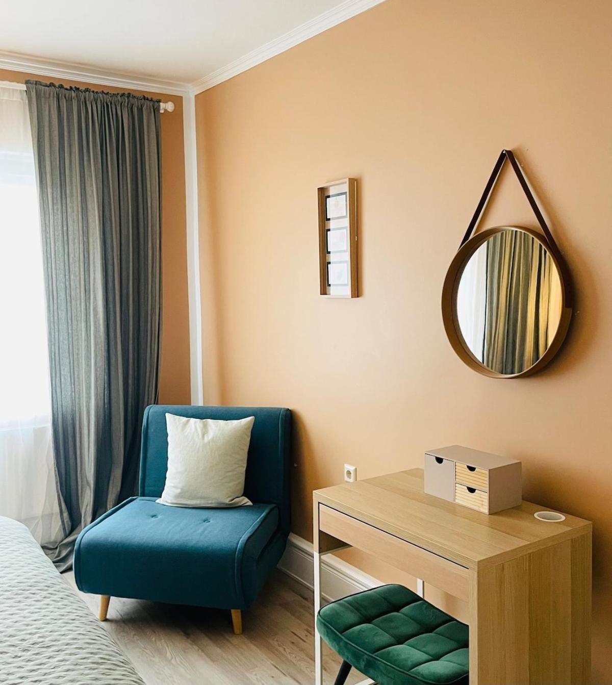 Apartment Gemuetliches In Neukoelln - Privat Parkplatz *