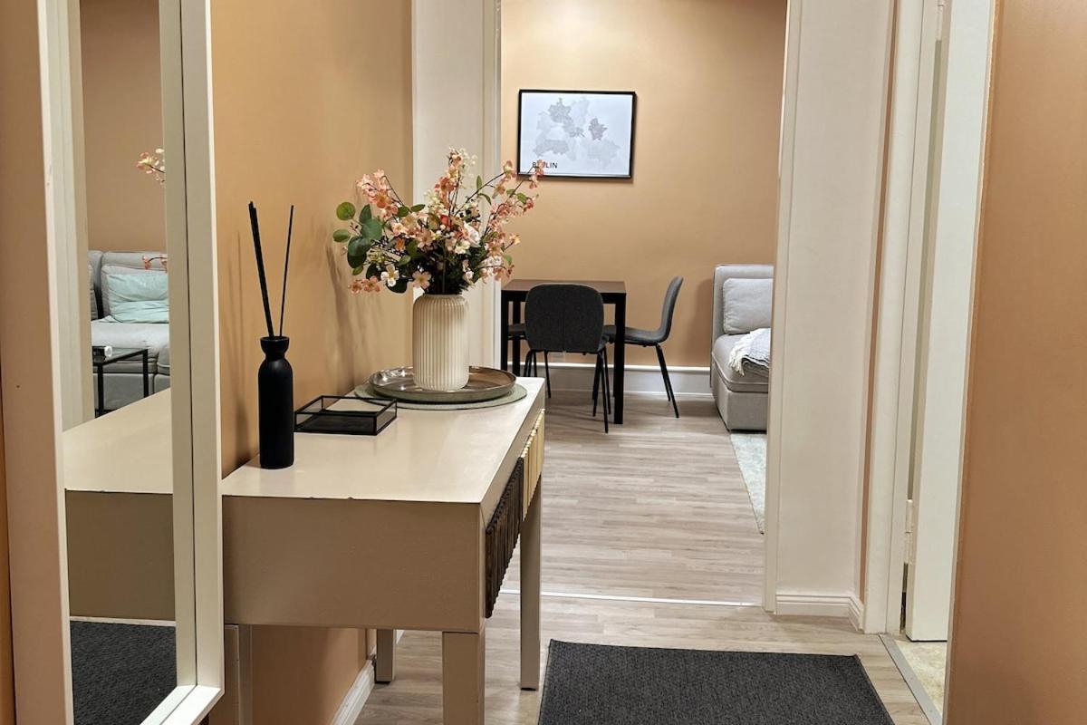 Apartment Gemuetliches In Neukoelln - Privat Parkplatz