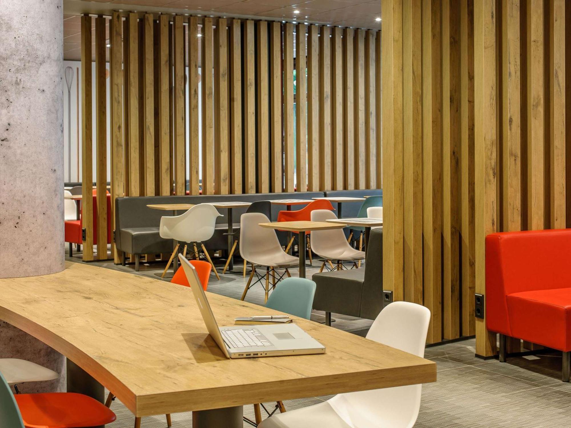 Hotel Ibis Kurfuerstendamm - Neu Renoviert Berlim