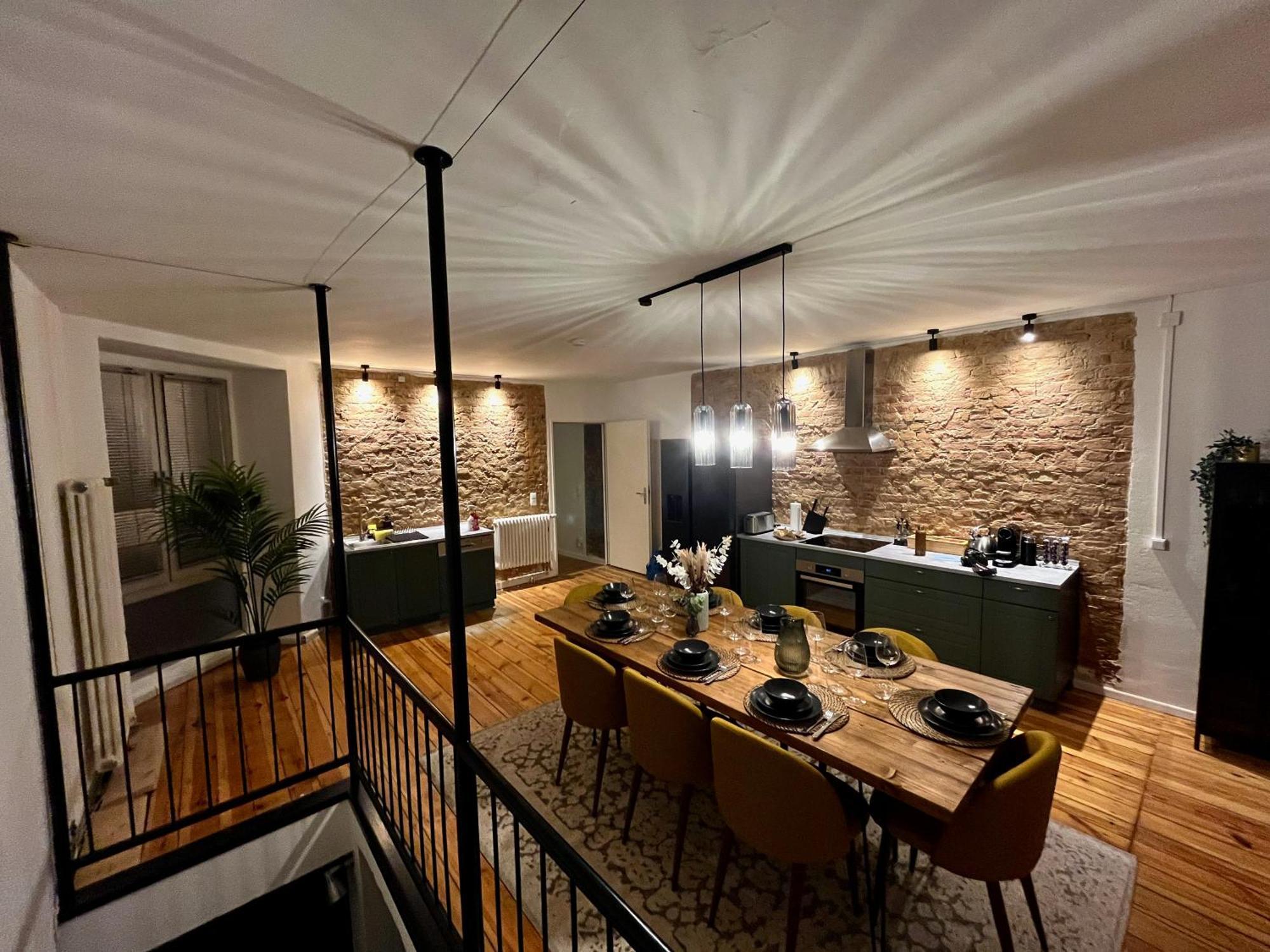 Apartment Cozy Voyage - Stylish 135m2 For Up To 9 People In Kudamm Berlin