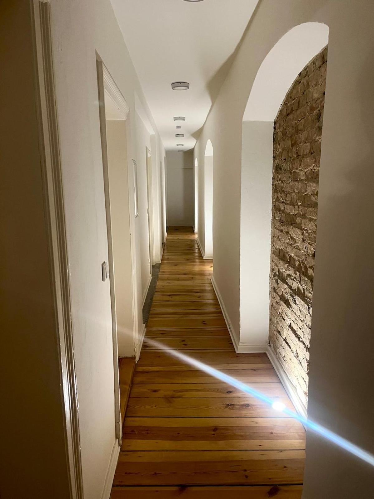Cozy Voyage - Stylish 135m2 For Up To 9 People In Kudamm Apartment