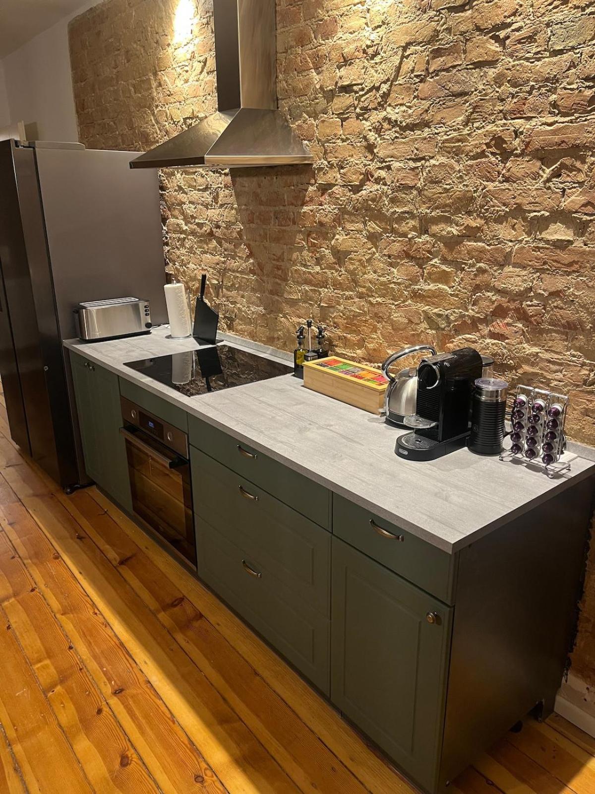 Cozy Voyage - Stylish 135m2 For Up To 9 People In Kudamm Berlin