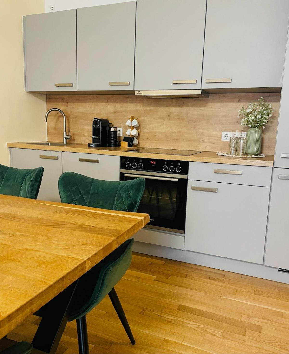 Design Loft Am Hauptbahnhof - Modern Mit Parkplatz Apartment