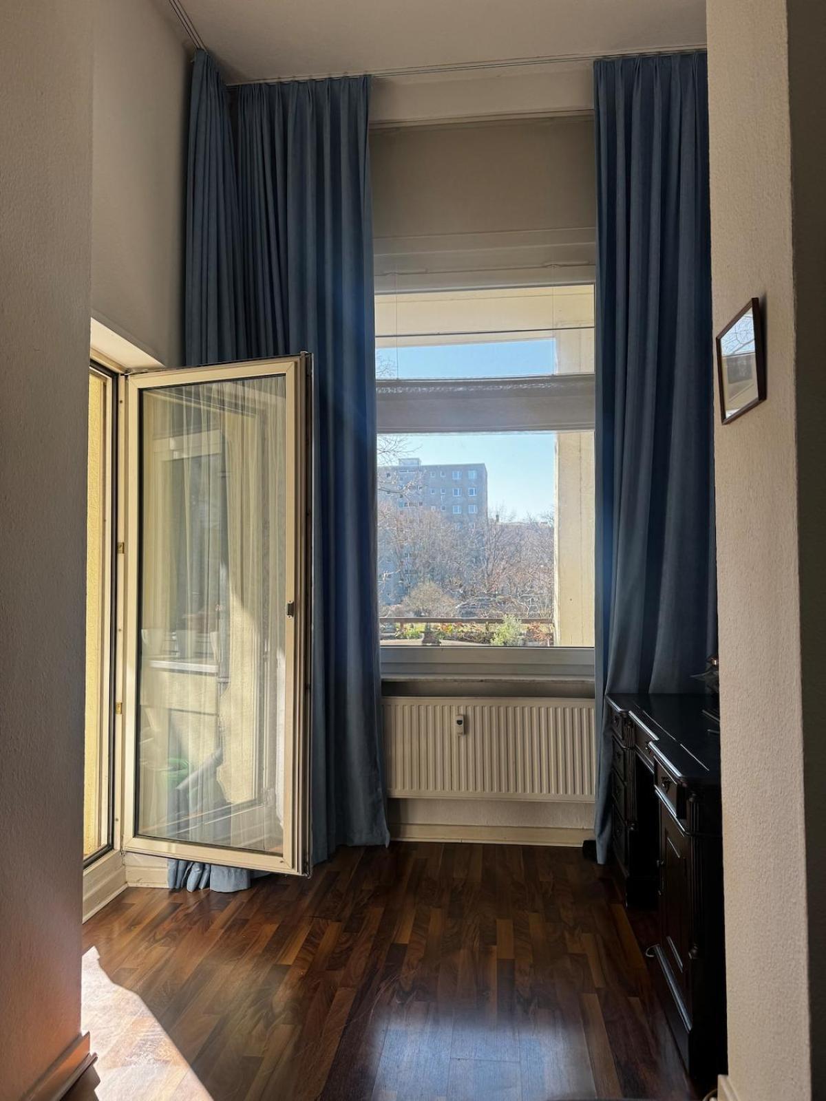 5 Mins To Kadewe N Ku'damm Apartment Berlin