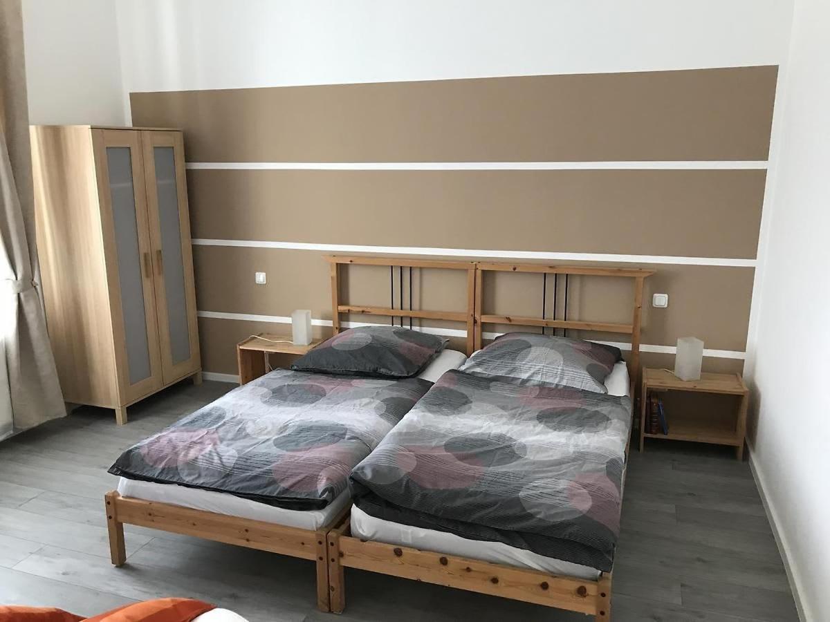 Grabbeallee #1 Apartment *
