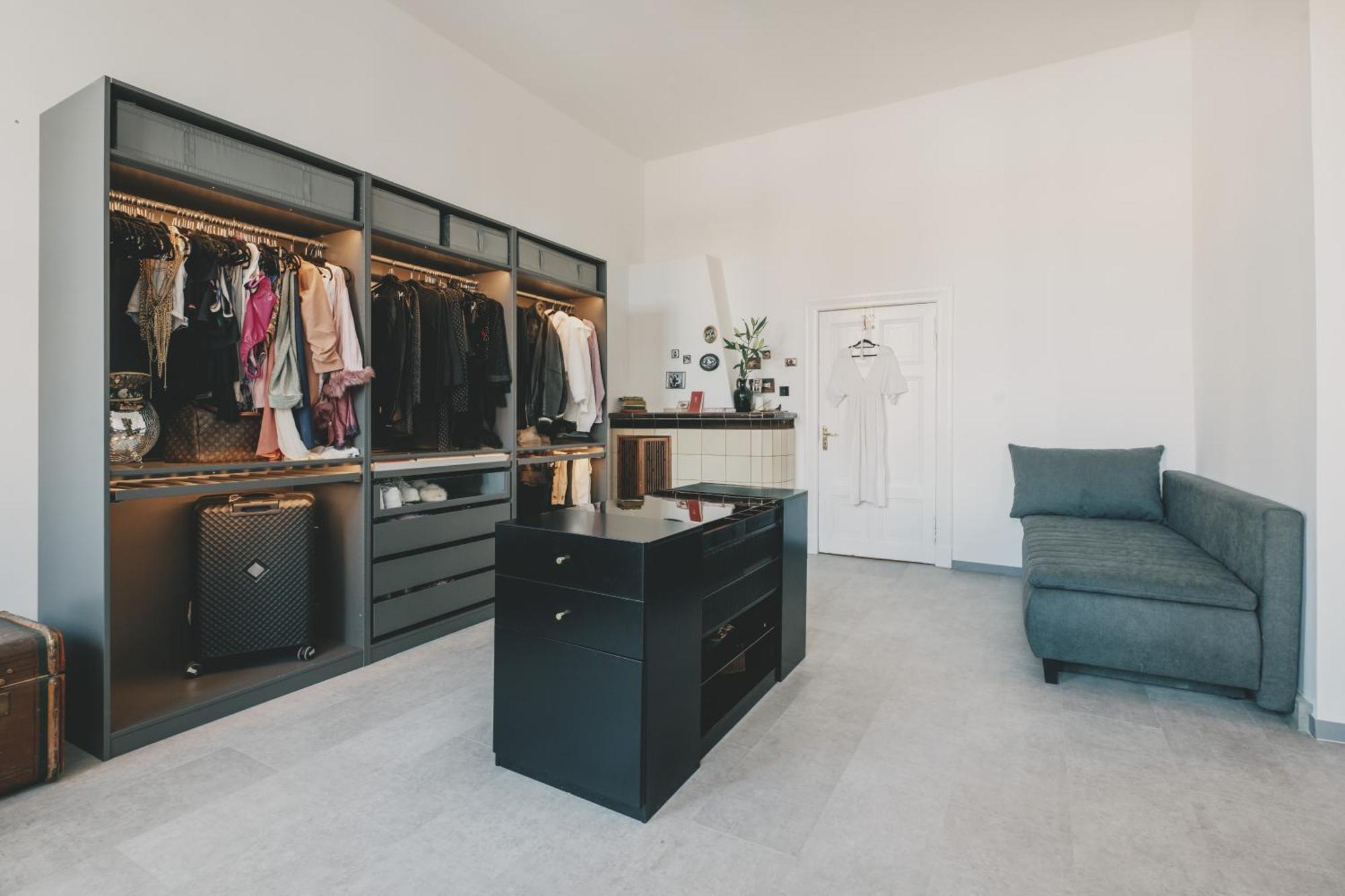 Altbau-loft Fuer 12 Personen Am Alexanderplatz Apartment Berlin
