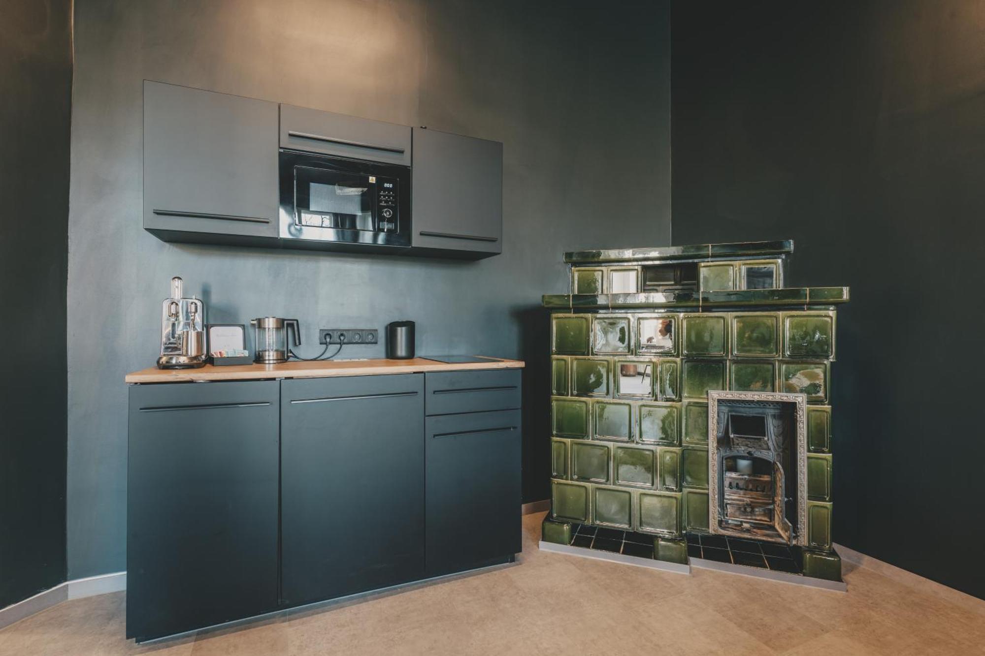 Altbau-loft Fuer 12 Personen Am Alexanderplatz
