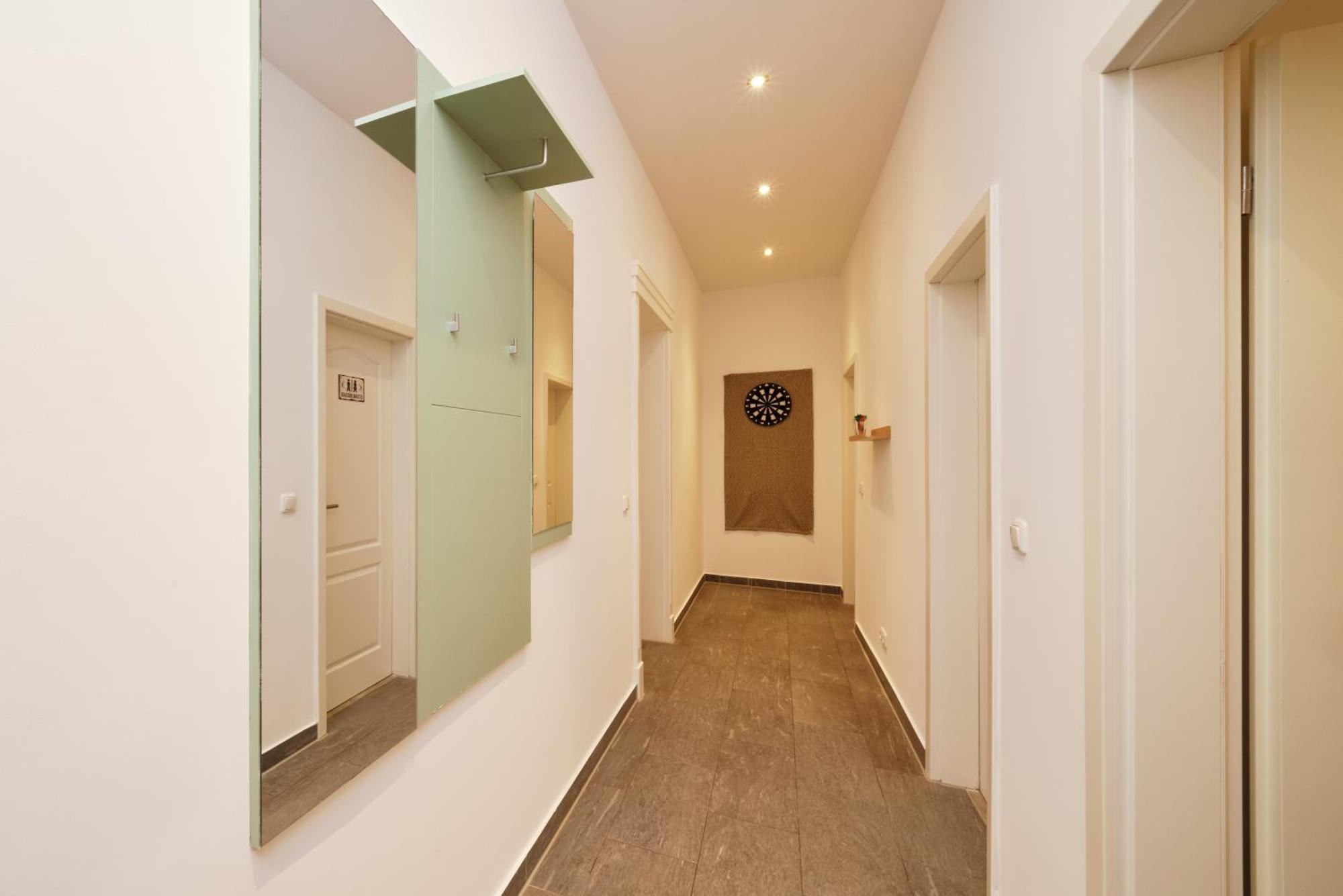Staywell - Urban X-berg Grand Loft Apartment