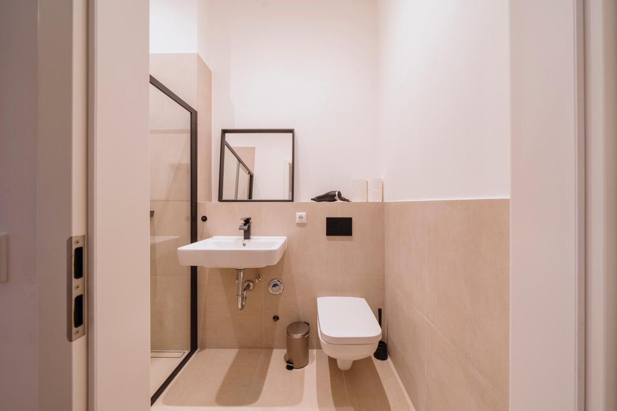 2 Bedroom-urbanapartment-berlin