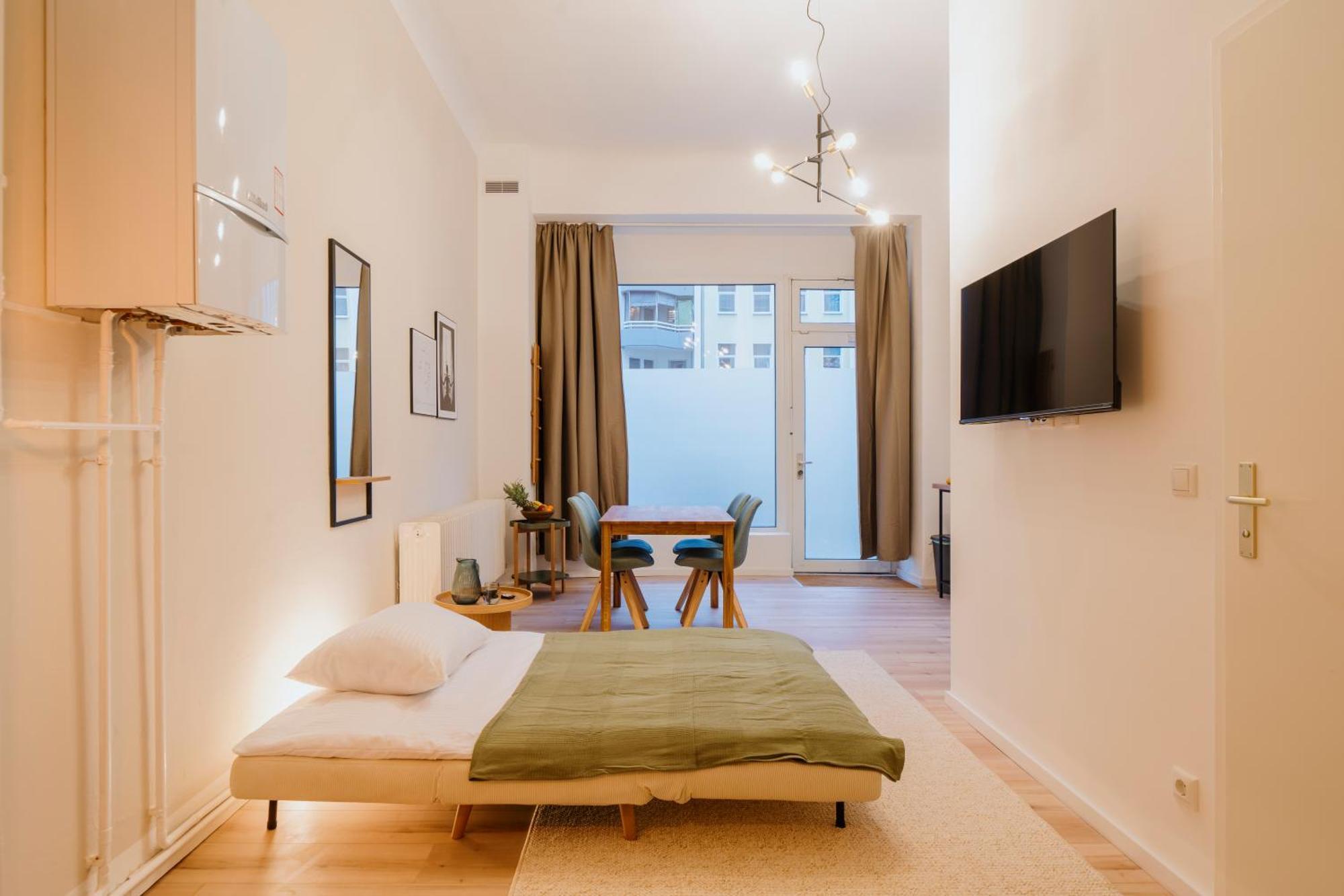 2 Bedroom-urbanapartment-berlin Apartment *