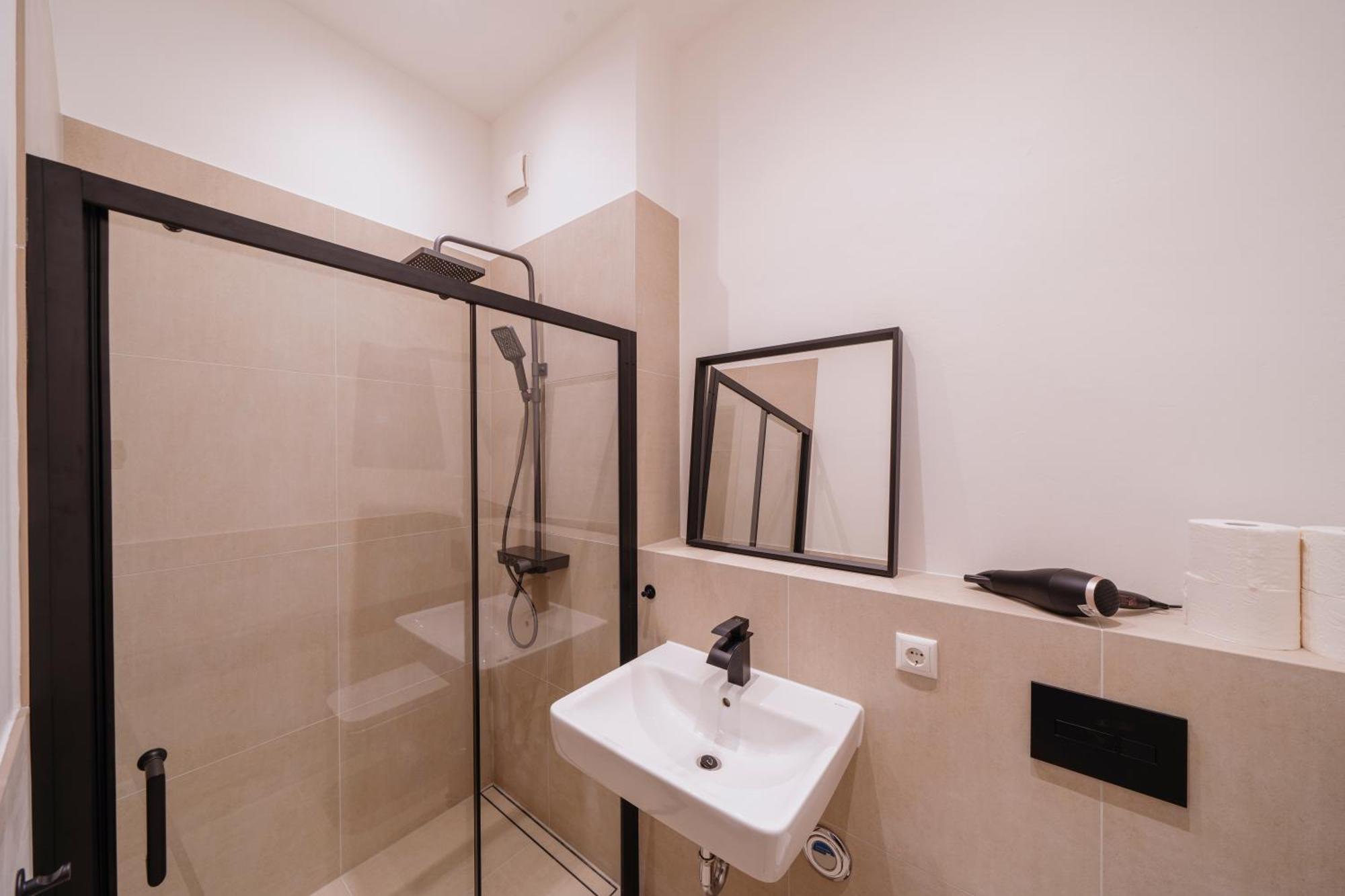 2 Bedroom-urbanapartment-berlin