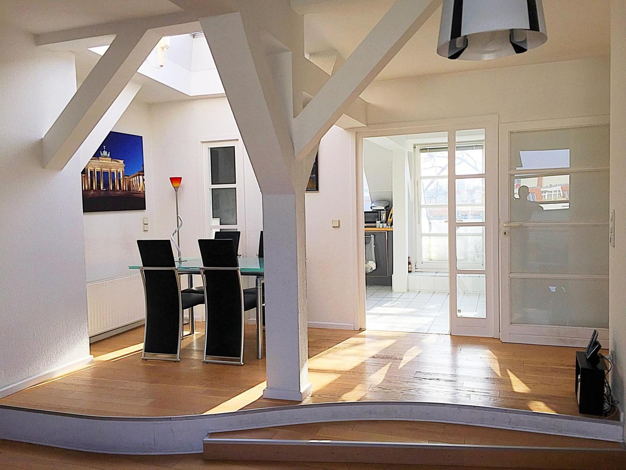 Apartment Ueber Den Daechern Von Berlin Berlin
