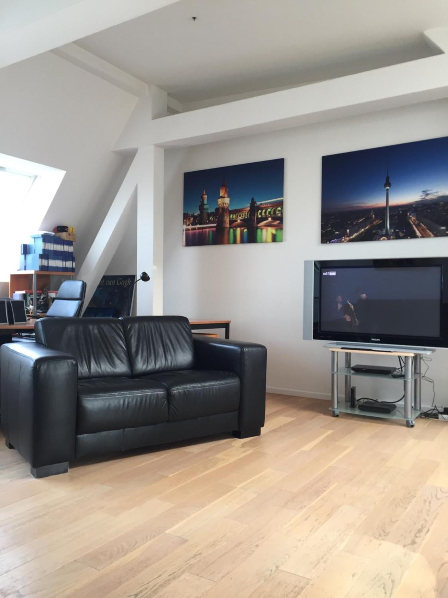 Apartment Ueber Den Daechern Von Berlin