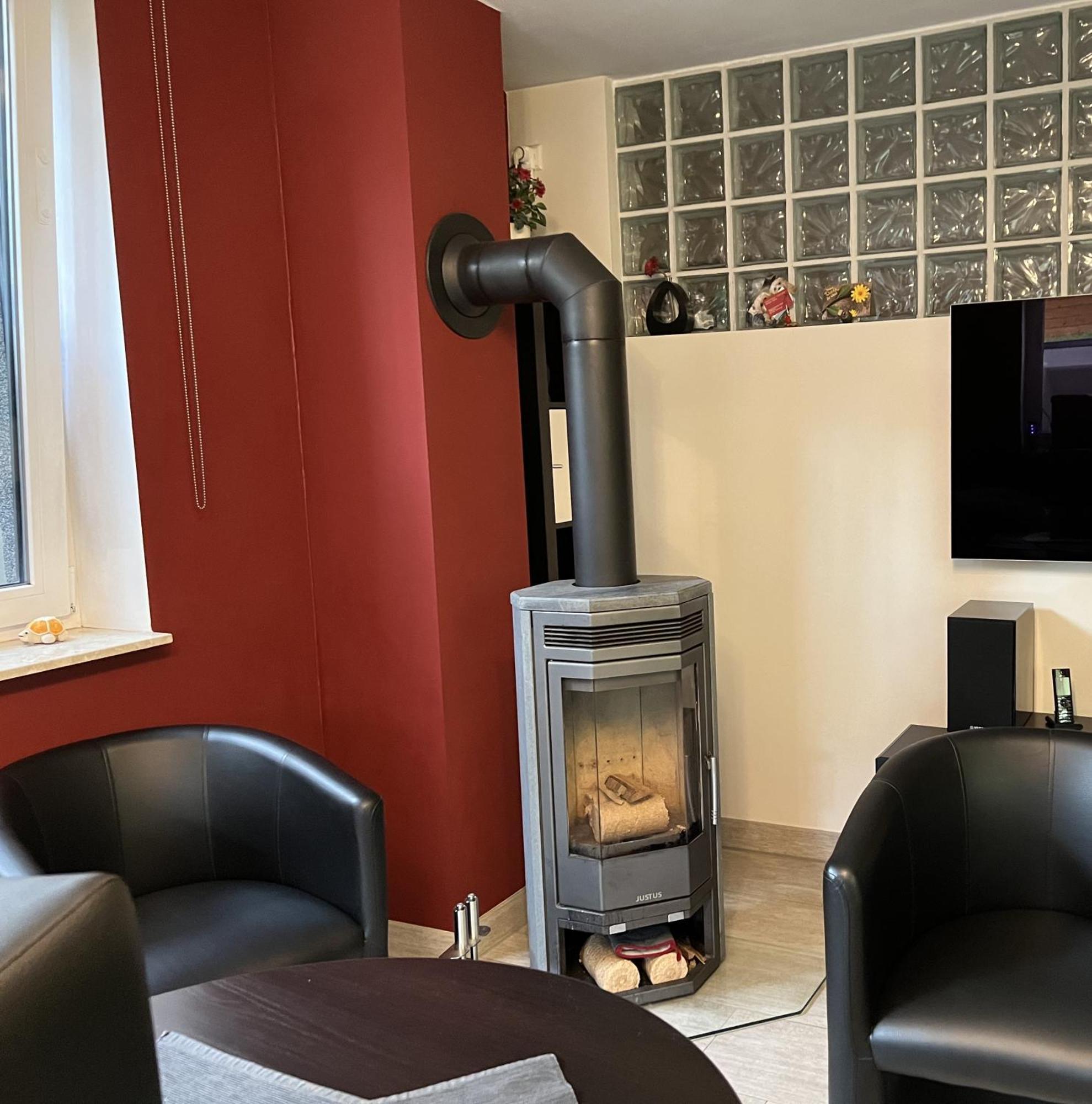 Apartamento Mit Garten, Kamin U. Whirlpool