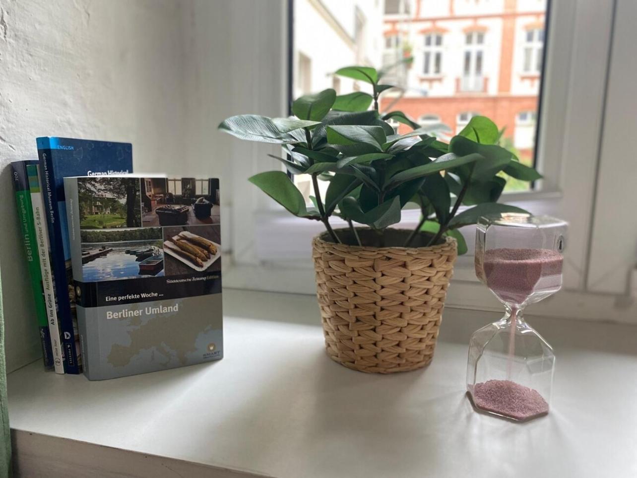 Apartment Central Studio In 5 Minutes To Alexanderplatz Berlin
