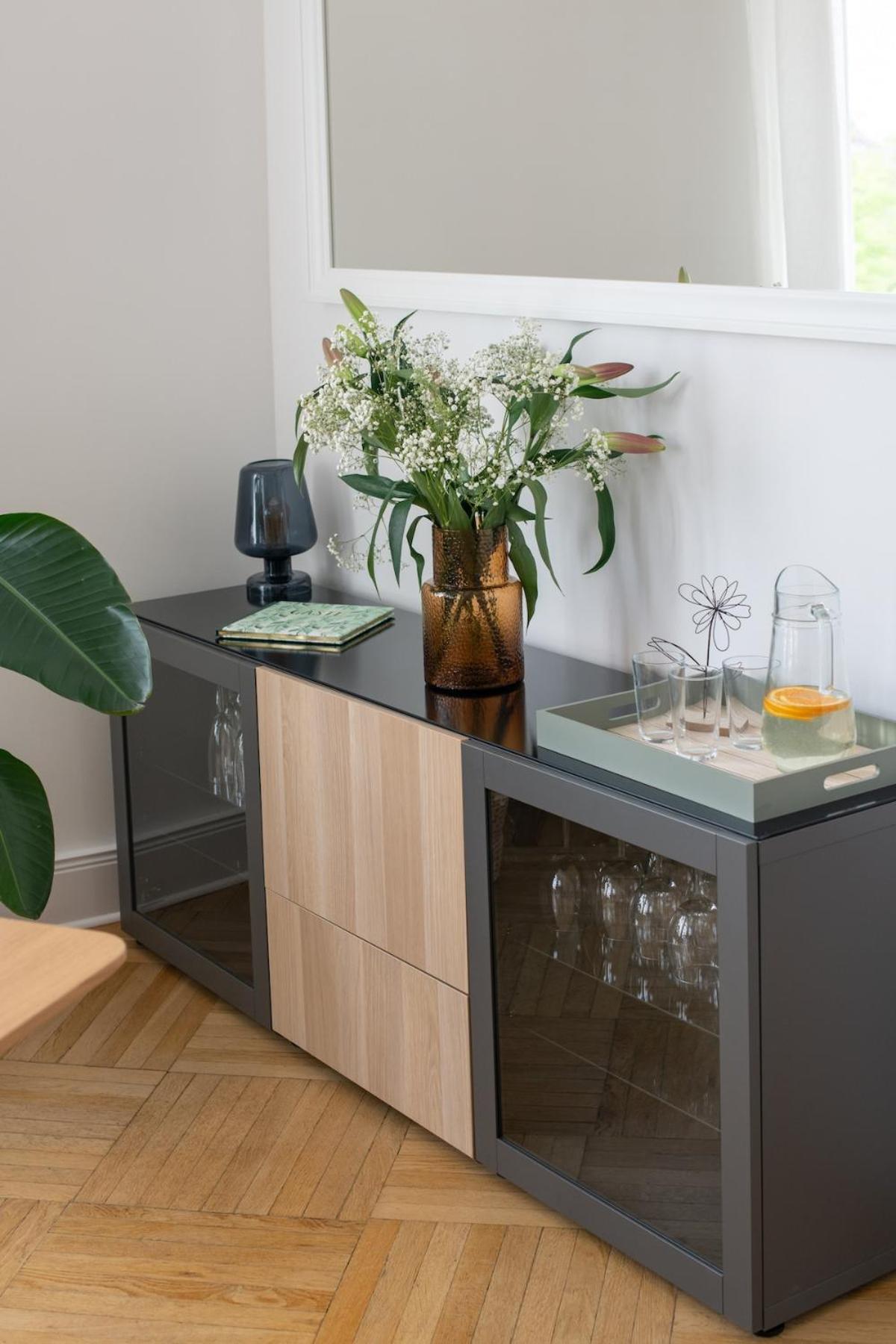 Kaiser 04 By Rockchair L Superhost Status L 3 Bedrooms Boxspringbeds 2 Bathrooms L Cozy Family & Business Flair 155 Sqm 3 Balcony 4th Floor Elevator Up To 10 Guests Welcomes You! *