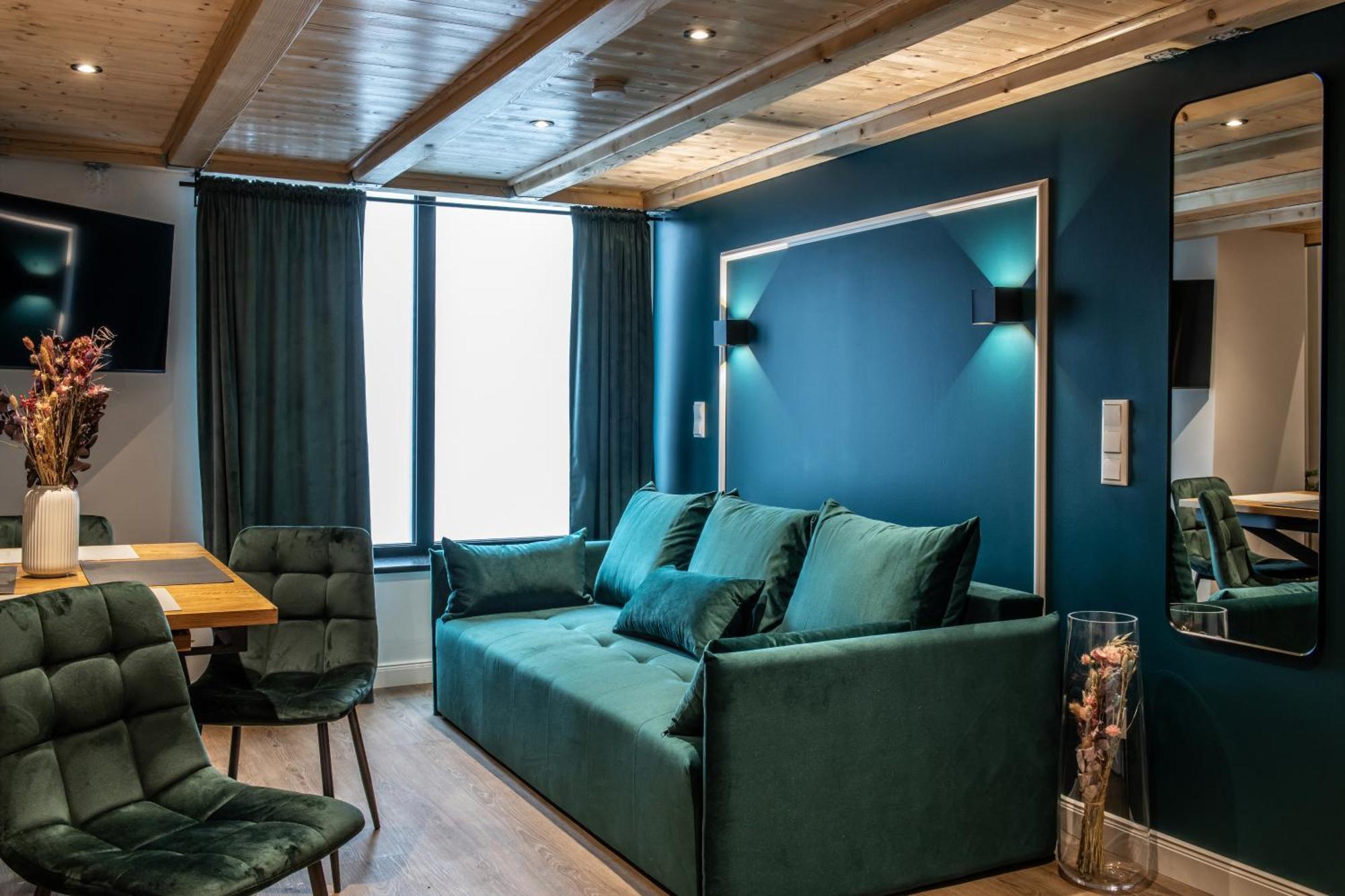 Oran 8 Apartment *