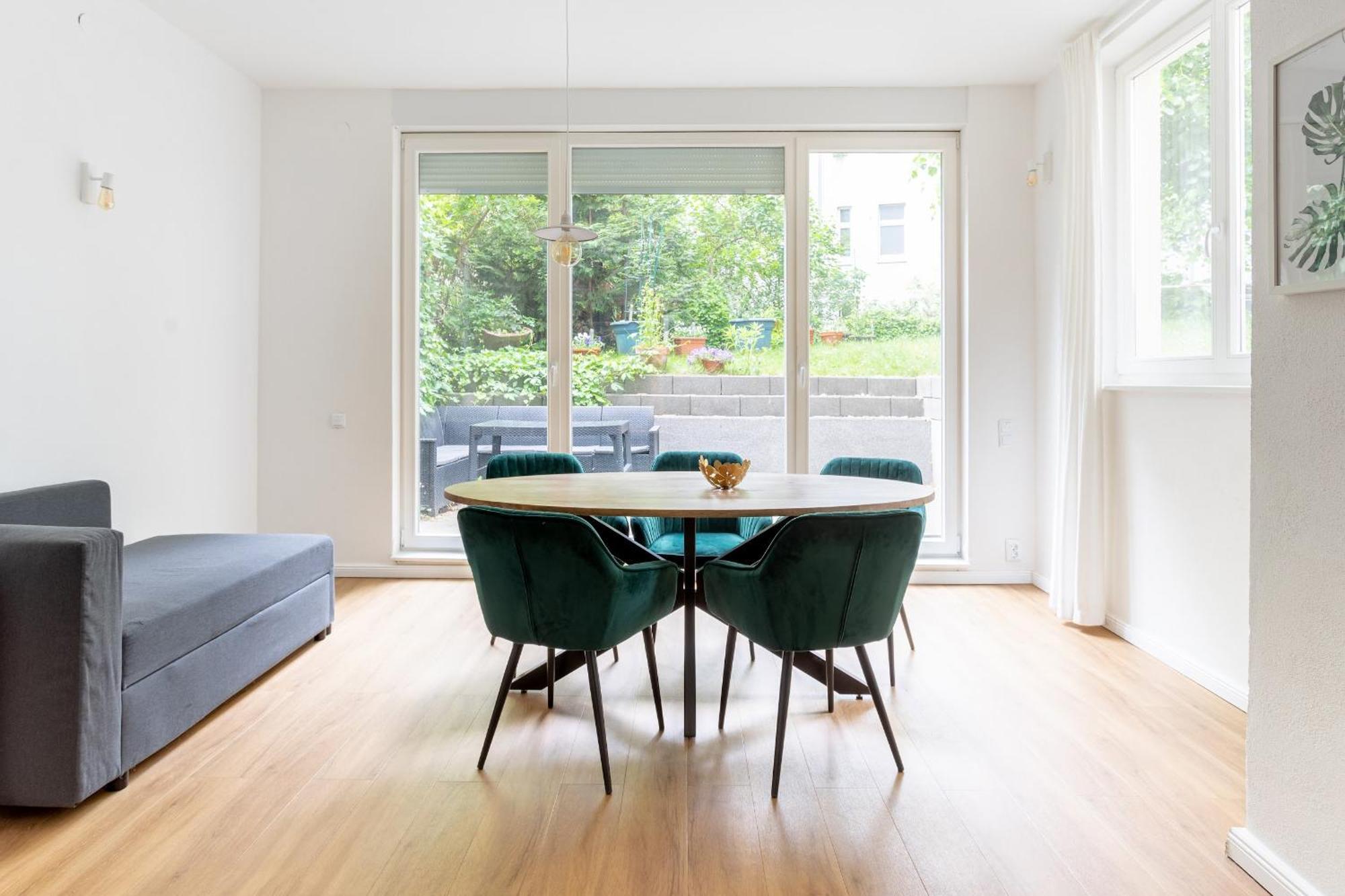 Apartment Global Living - Design I I Beamer I Kitchen I Terrace I *