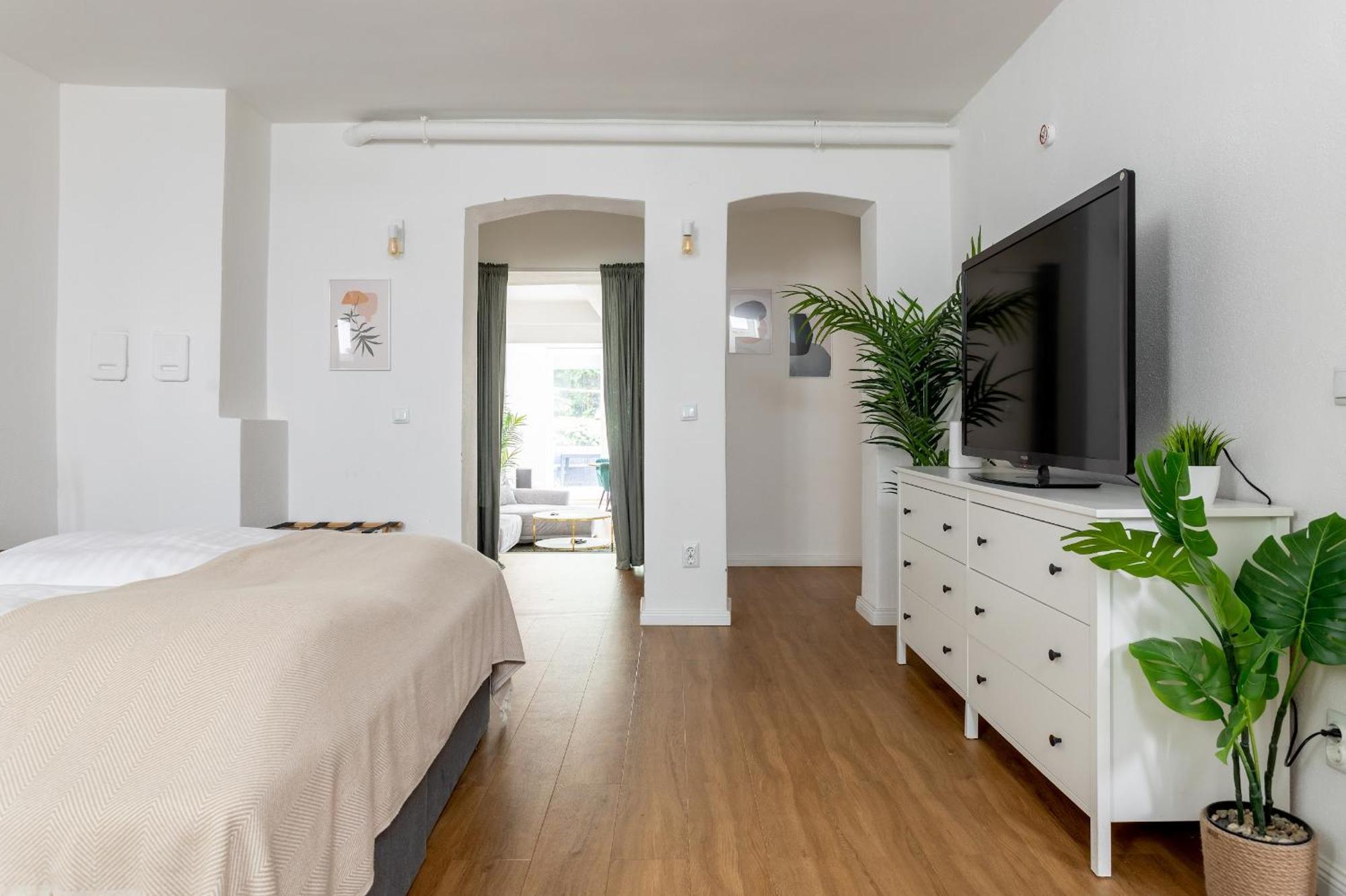 Apartment Global Living - Design I I Beamer I Kitchen I Terrace I