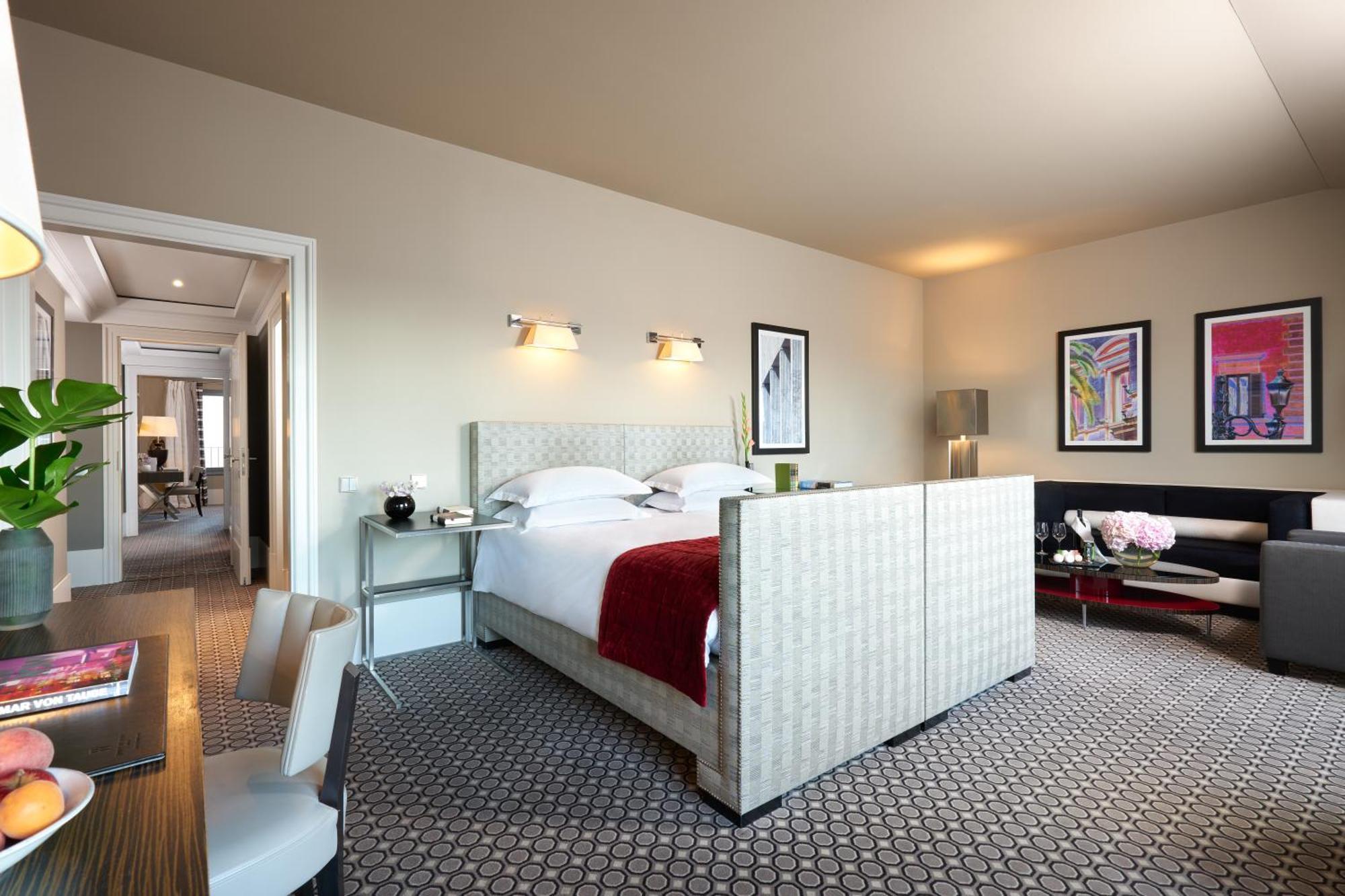 Rocco De Rome Hotel 5*