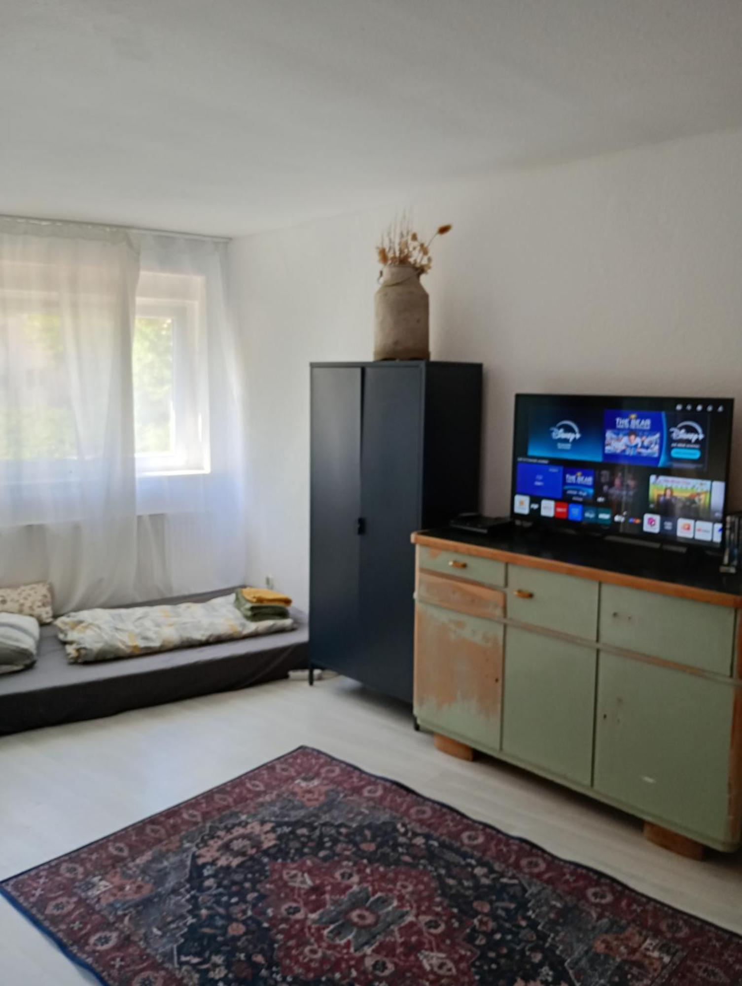 Cozy Place In Neukoelln Homestay *